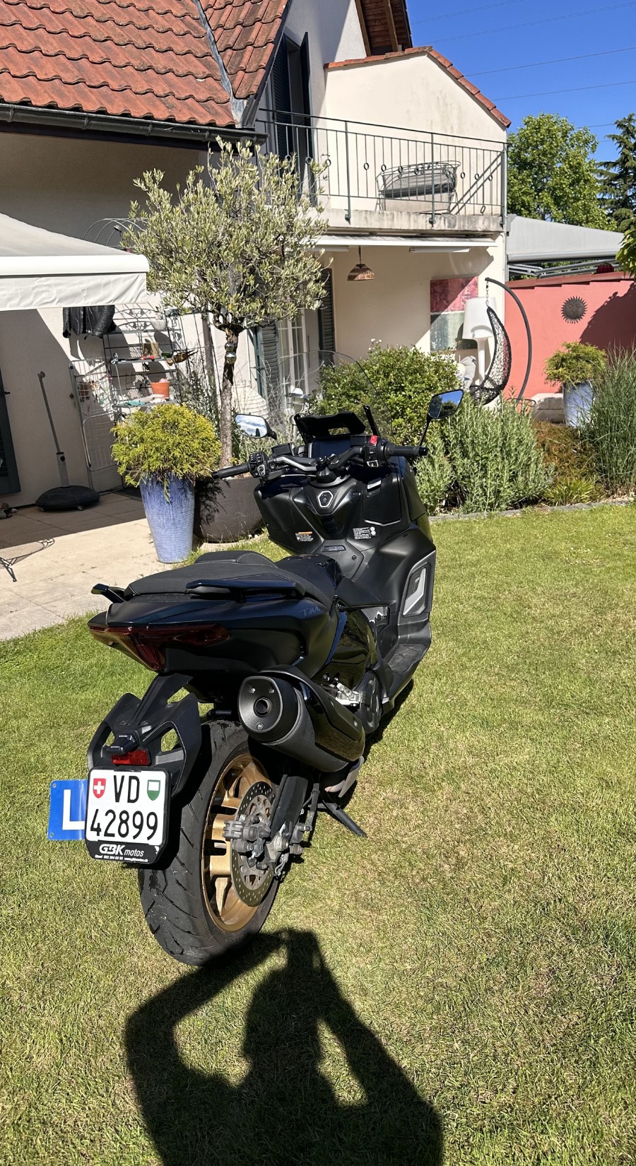 YAMAHA T-MAX Tech-Max XP 560-image-13