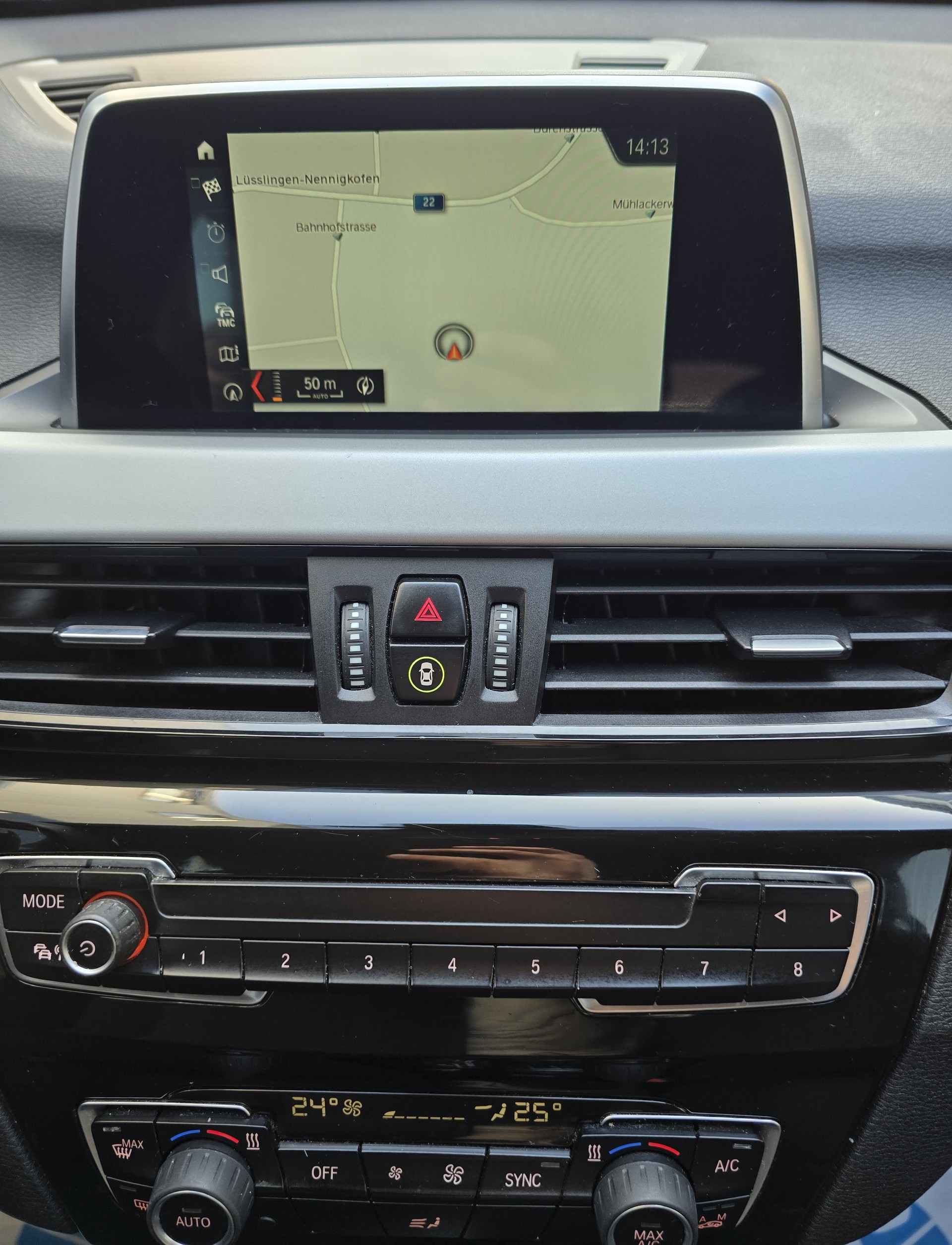 BMW X1 xDrive 18d Steptronic-image-14
