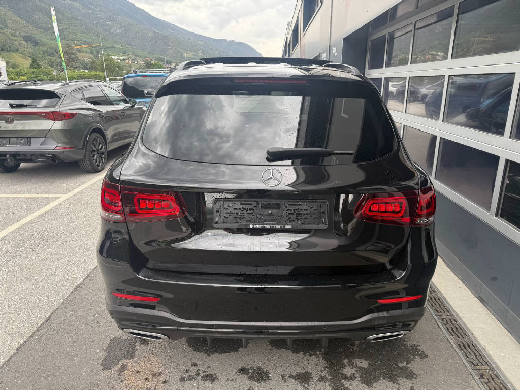 MERCEDES-BENZ GLC 400d AMG Line 4m (CH)-image-4