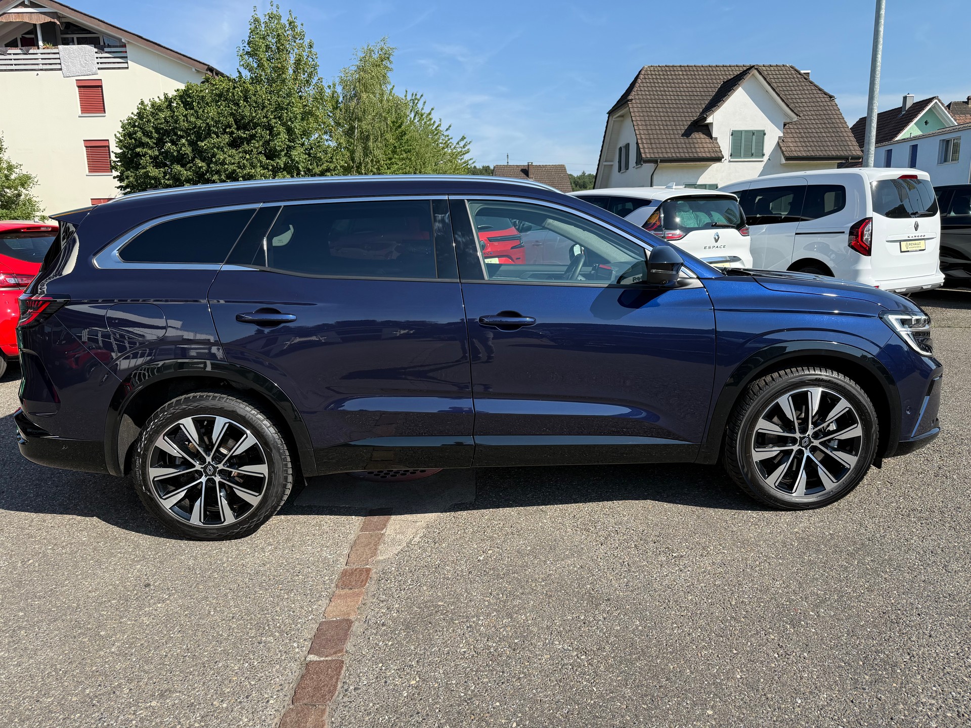 RENAULT Espace 1.2 E-Tech 200 Techno 7-Sitze-image-6