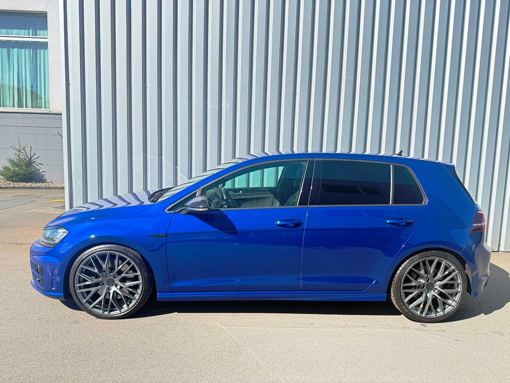 VW Golf 2.0 TSI R 4Motion DSG-showroom-element-2