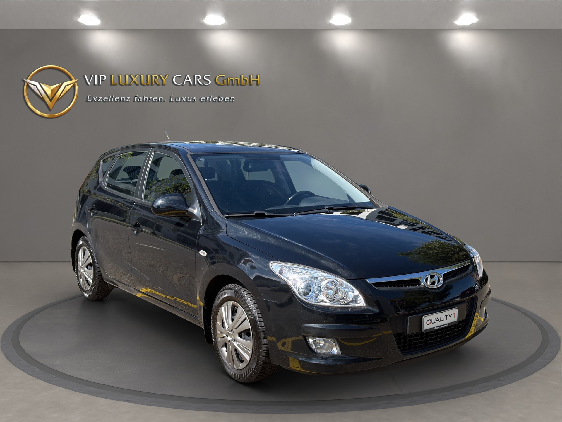 HYUNDAI i30 1.6 Style Automatic-showroom-element-3