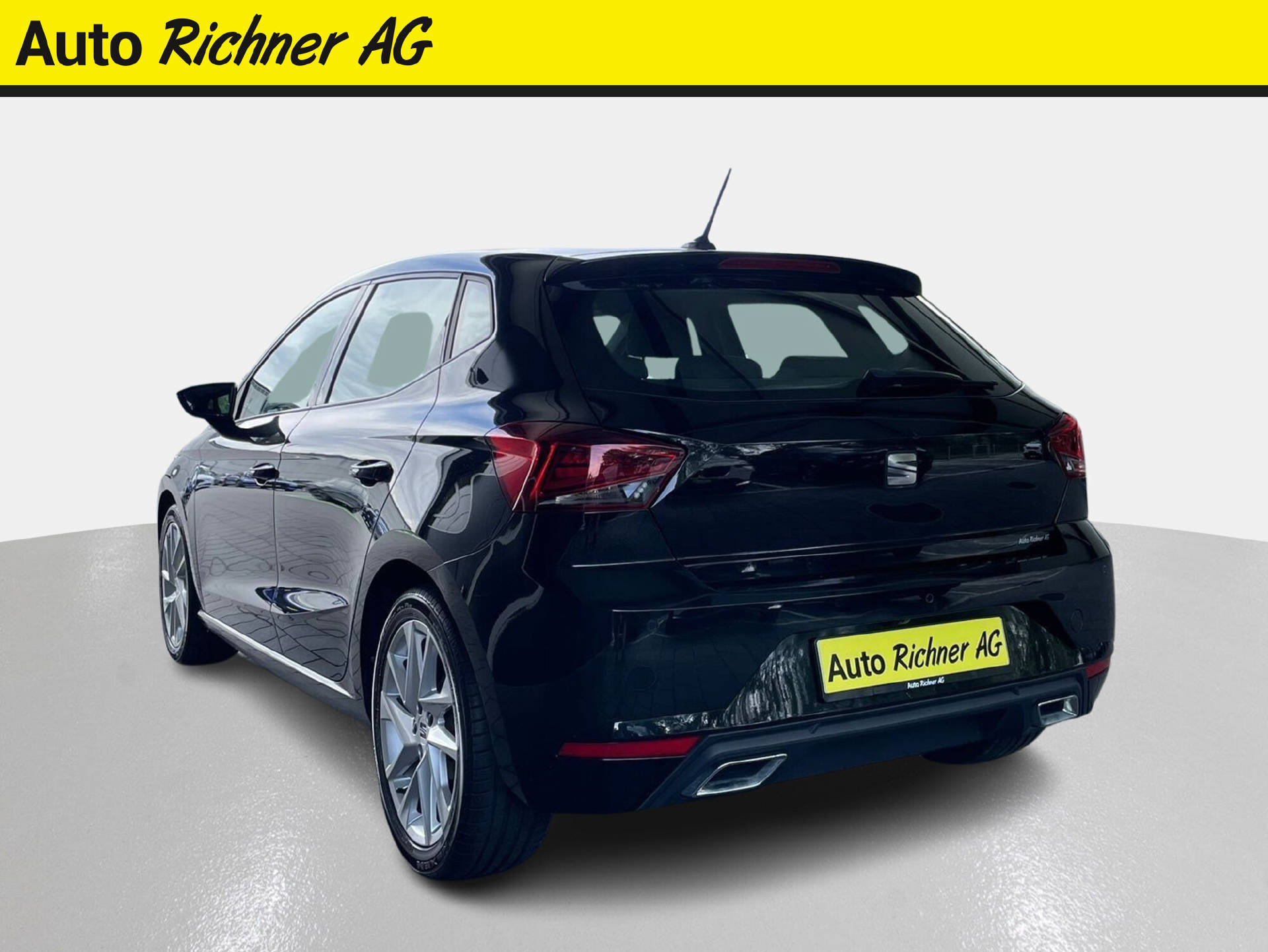 SEAT Ibiza 1.0 TSI 110 FR DSG-image-4