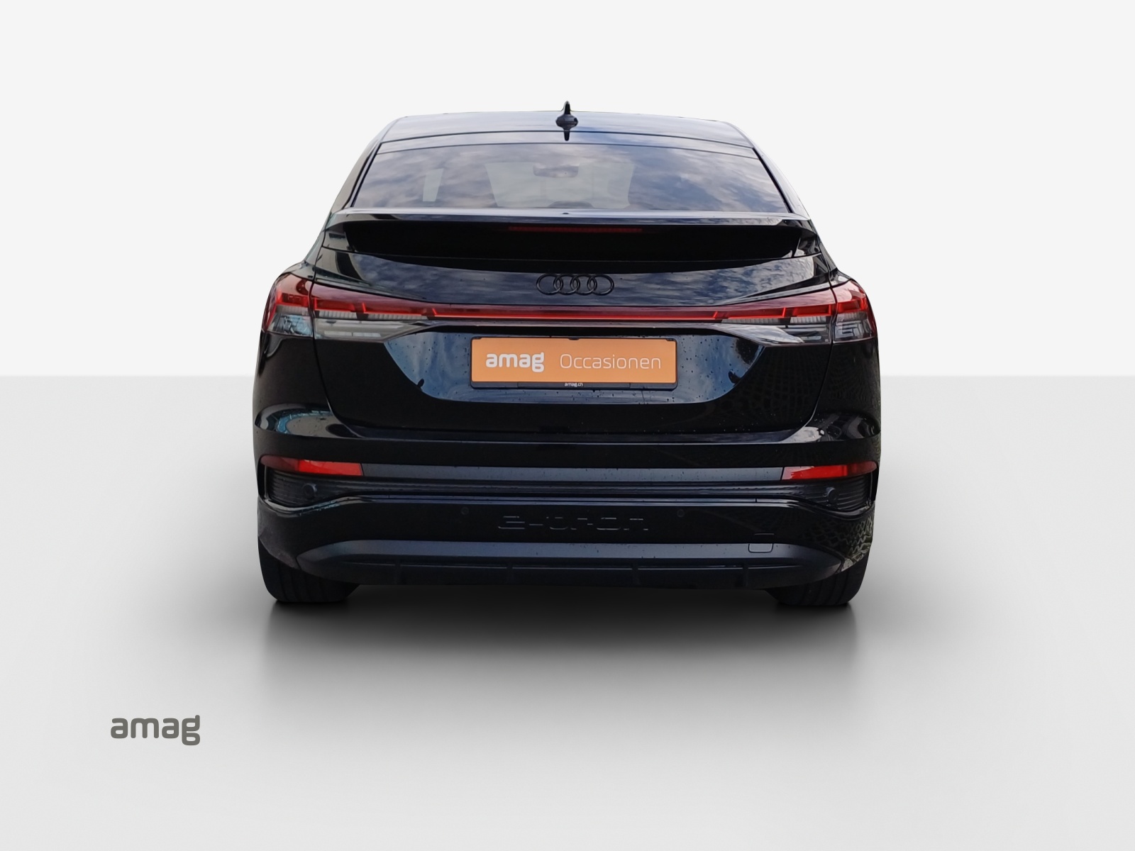 AUDI Q4 Sportback e-tron 40-showroom-element-3