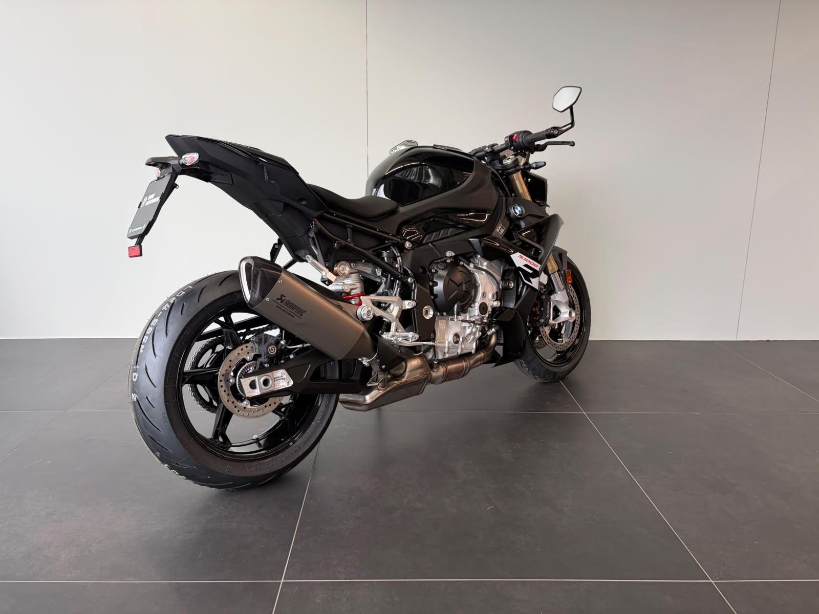 BMW S 1000 R-image-7