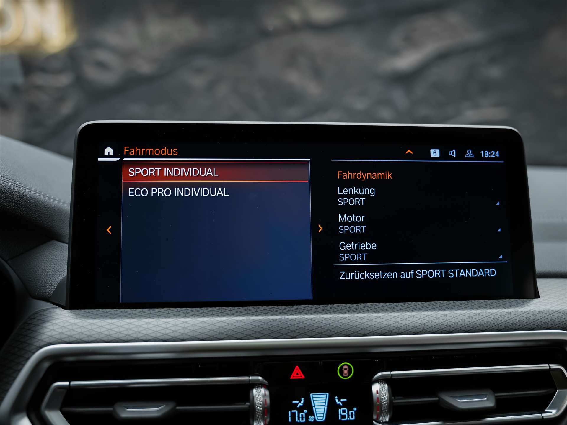 BMW X3 xDrive M40d *Panorama*Laser Scheinwerfer*Head-Up*-image-42