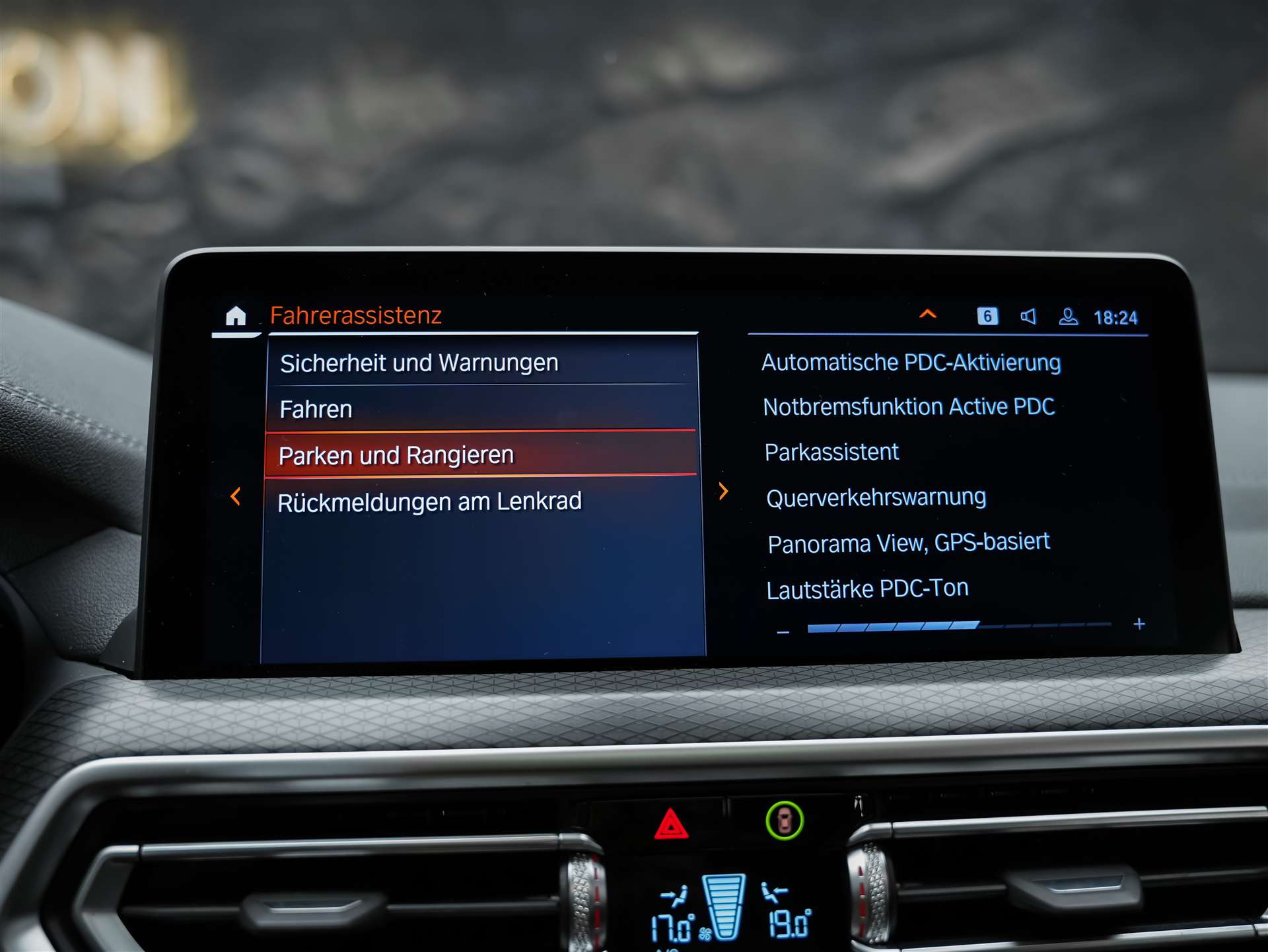 BMW X3 xDrive M40d *Panorama*Laser Scheinwerfer*Head-Up*-image-40