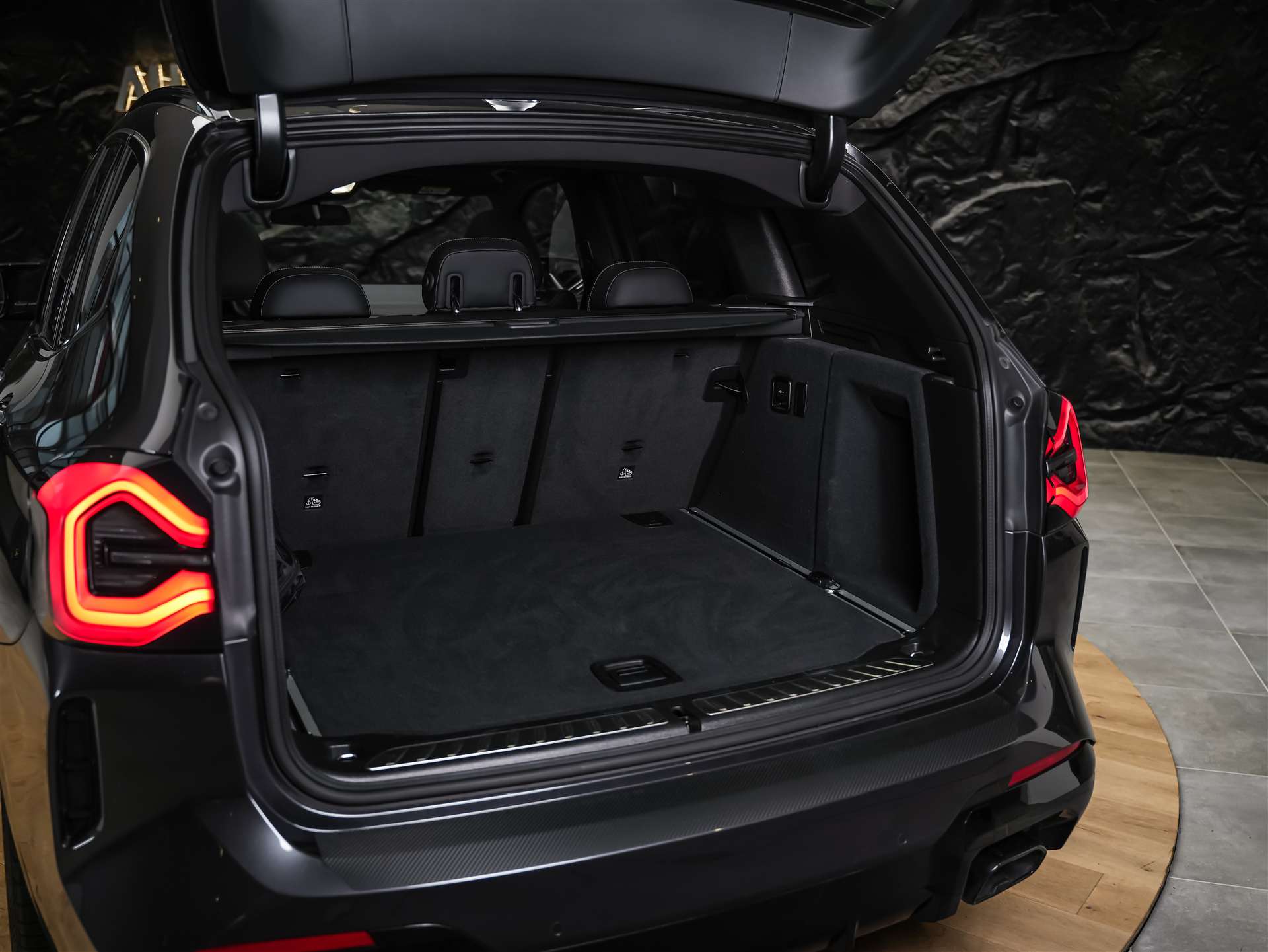 BMW X3 xDrive M40d *Panorama*Laser Scheinwerfer*Head-Up*-image-46