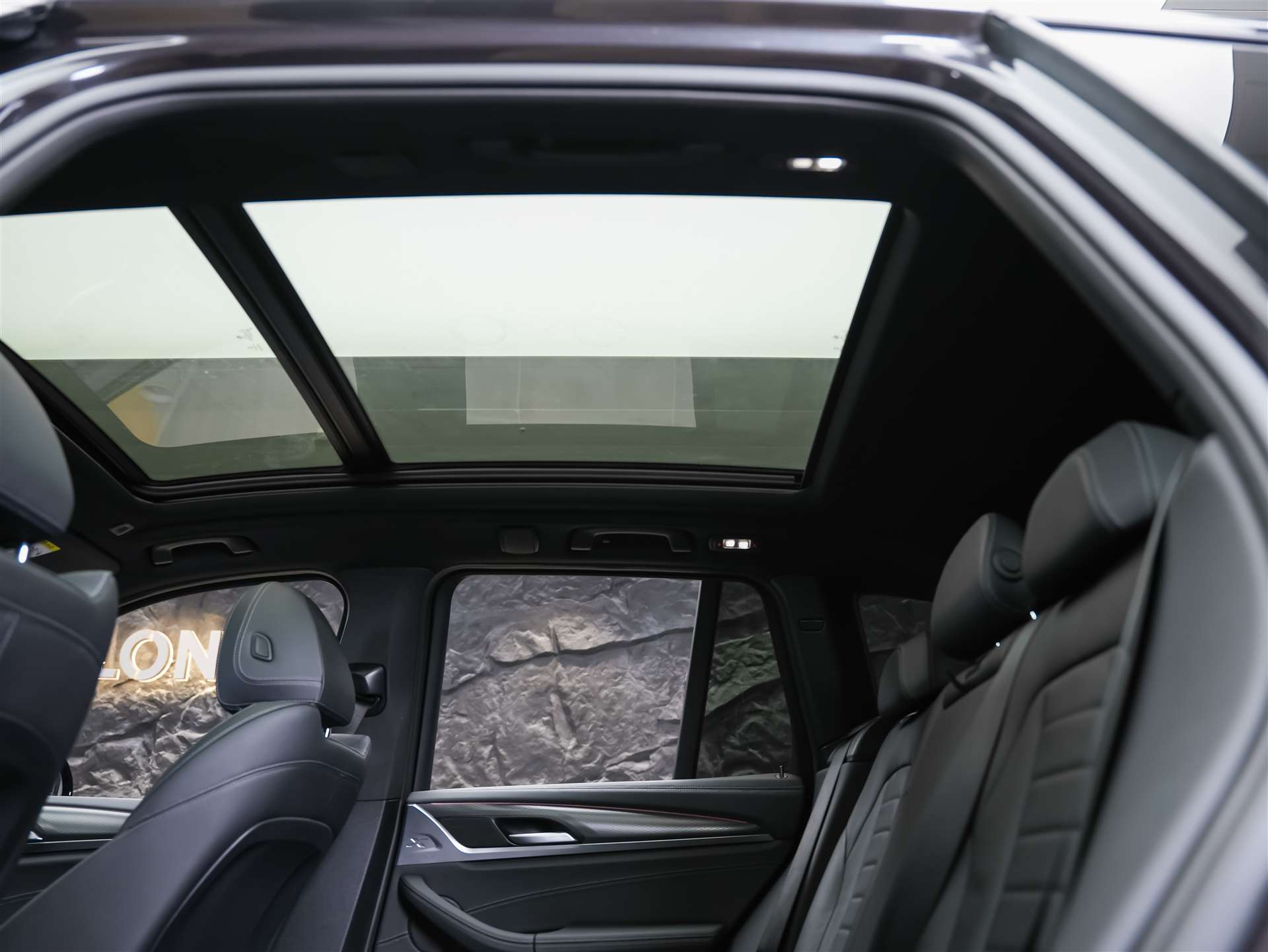 BMW X3 xDrive M40d *Panorama*Laser Scheinwerfer*Head-Up*-image-13