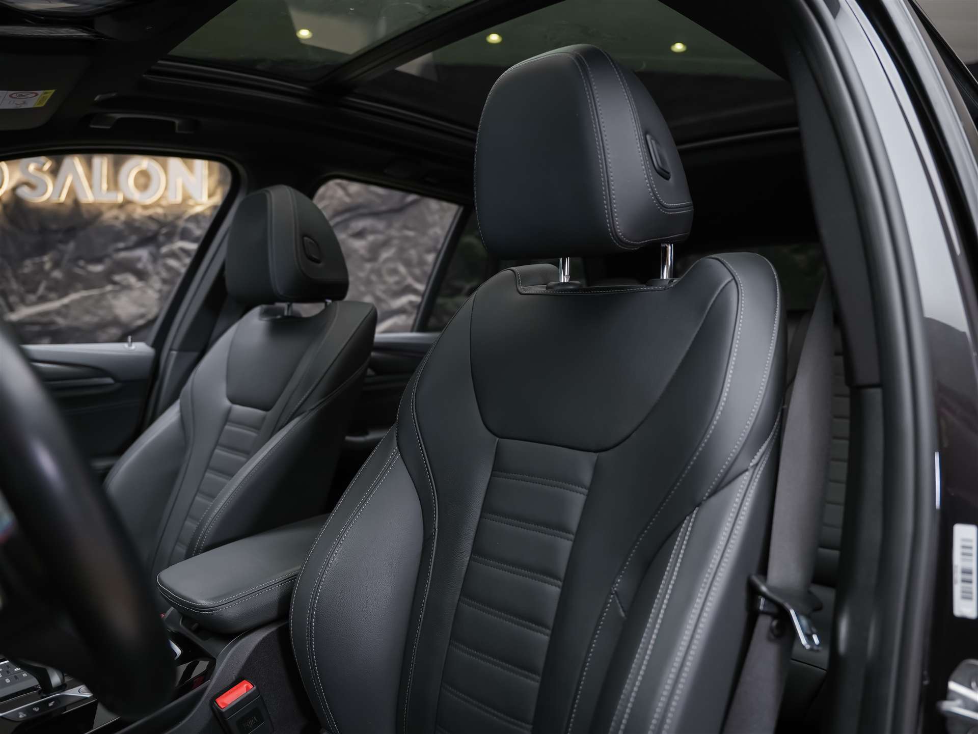 BMW X3 xDrive M40d *Panorama*Laser Scheinwerfer*Head-Up*-image-10