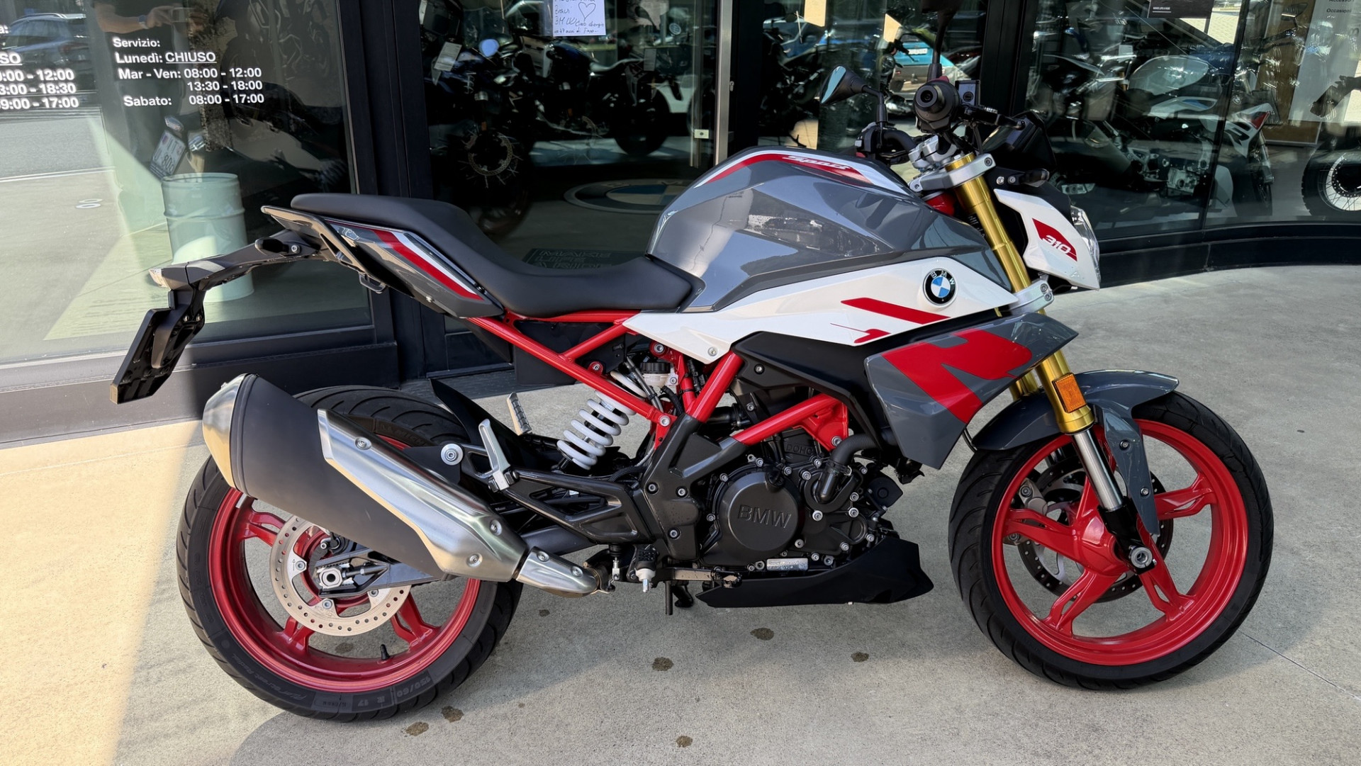 BMW G 310 R Passion-image-0