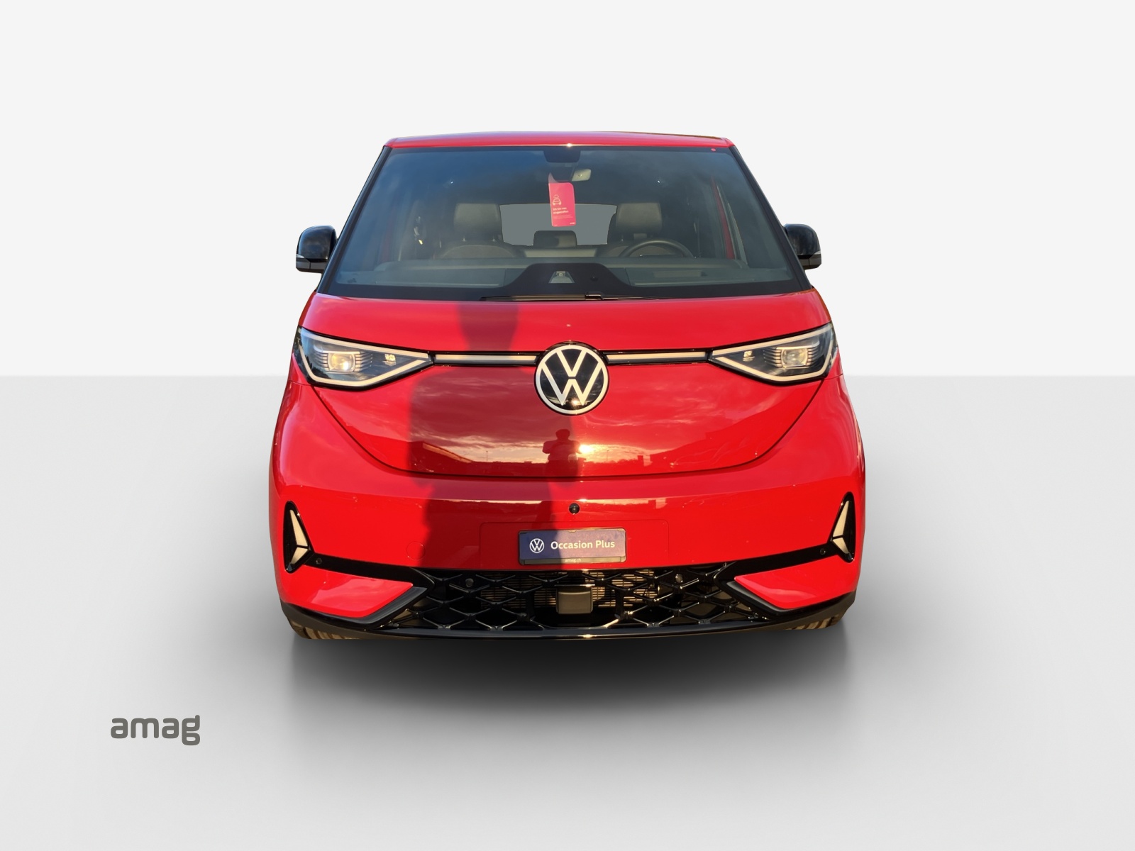 VW ID.Buzz LWB GTX 4 Motion-image-6