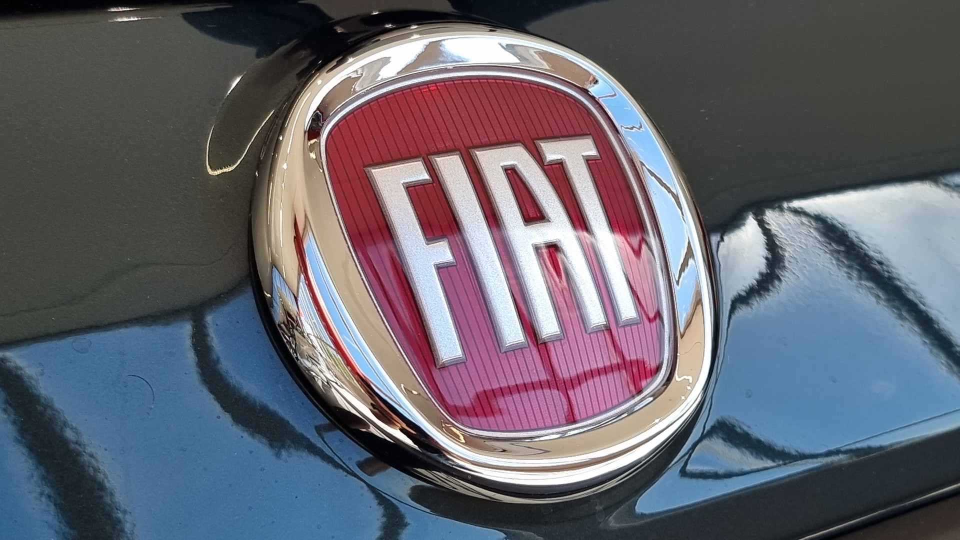 FIAT Pandina 1.0 Hybrid Cross-image-21