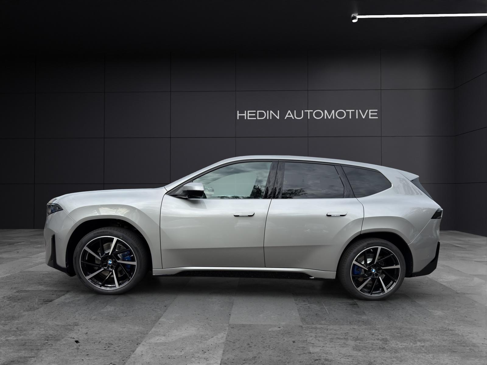 BMW iX3 NA5 40-showroom-element-3