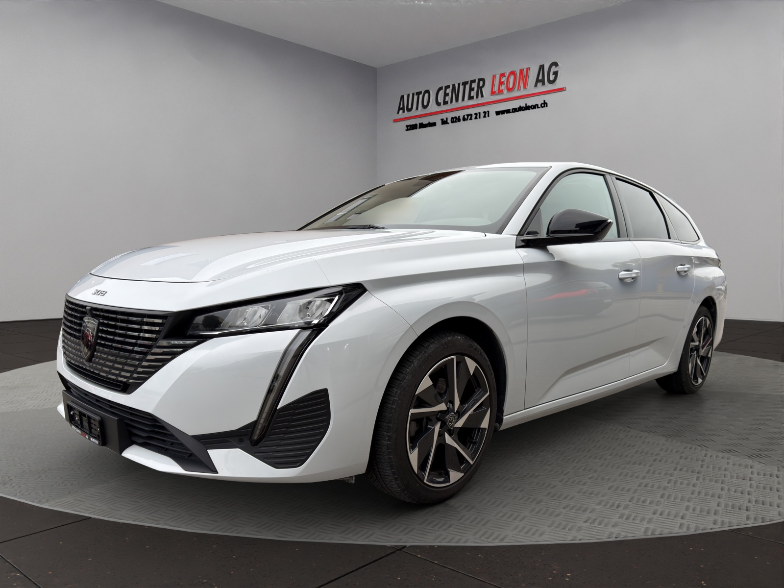 PEUGEOT 308 SW 1.2 Pure Tech Allure Pack EAT8-showroom-element-1