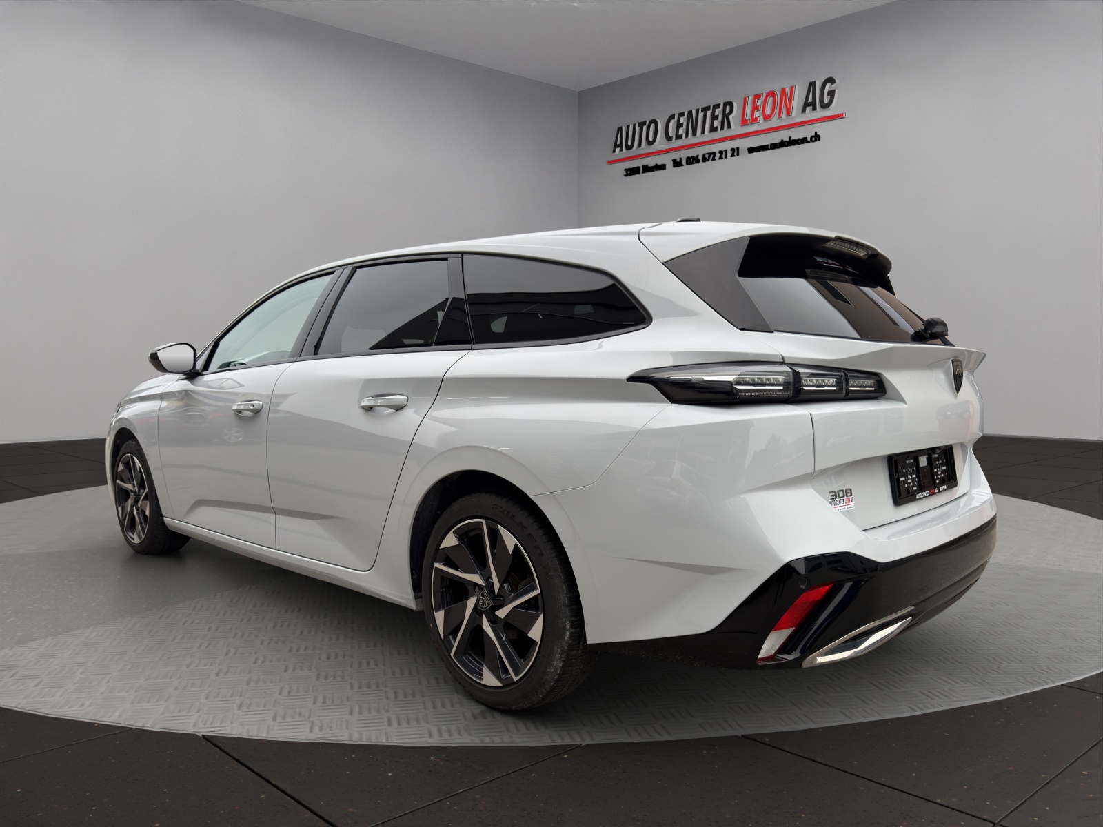 PEUGEOT 308 SW 1.2 Pure Tech Allure Pack EAT8-showroom-element-3