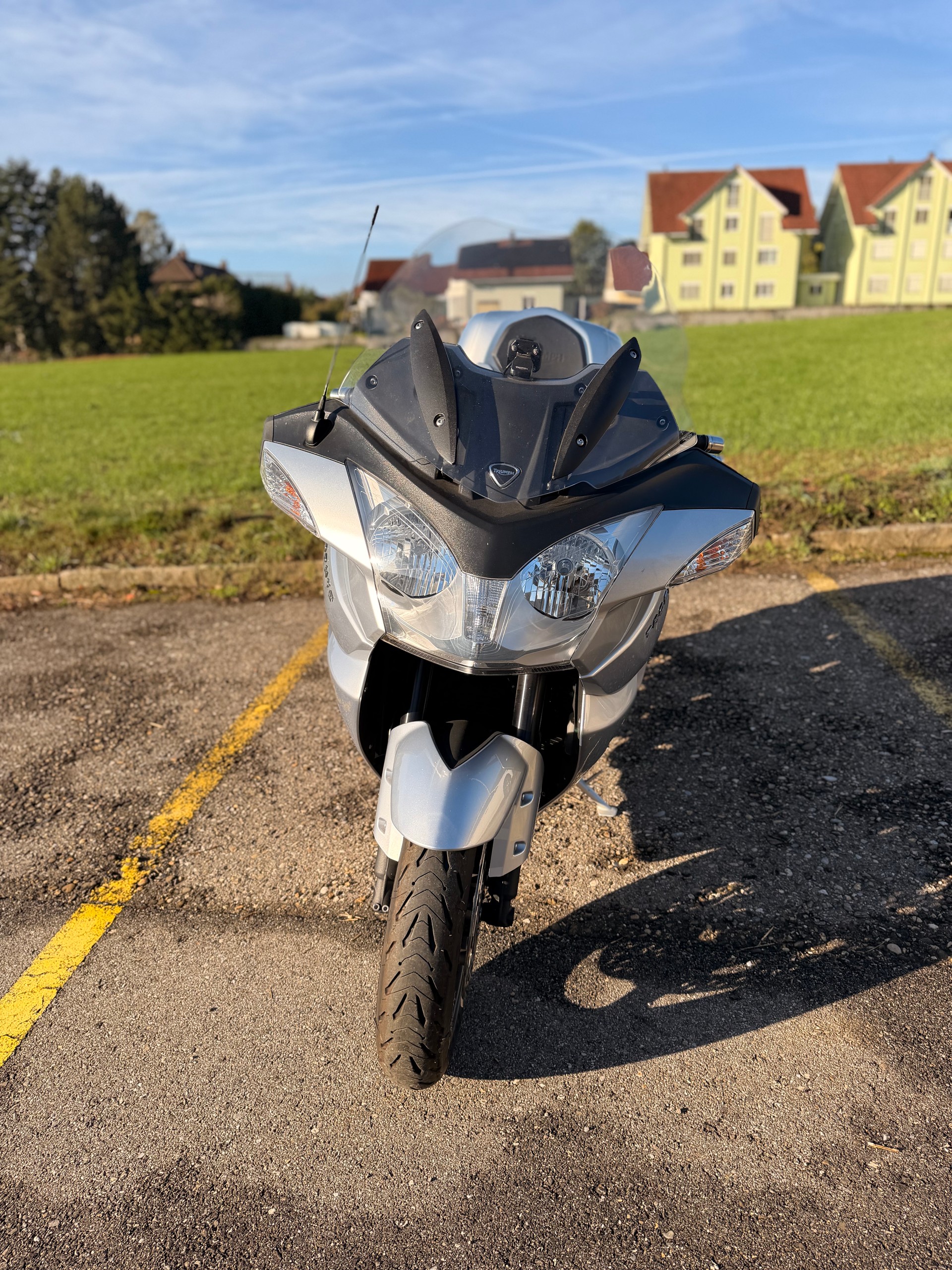 TRIUMPH Trophy 1200 SE ABS-image-3