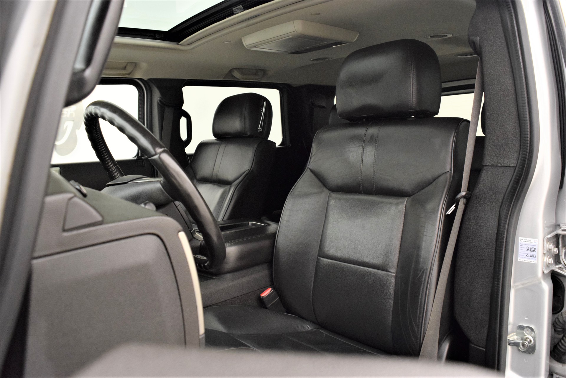 HUMMER H2 6.2 V8-image-7