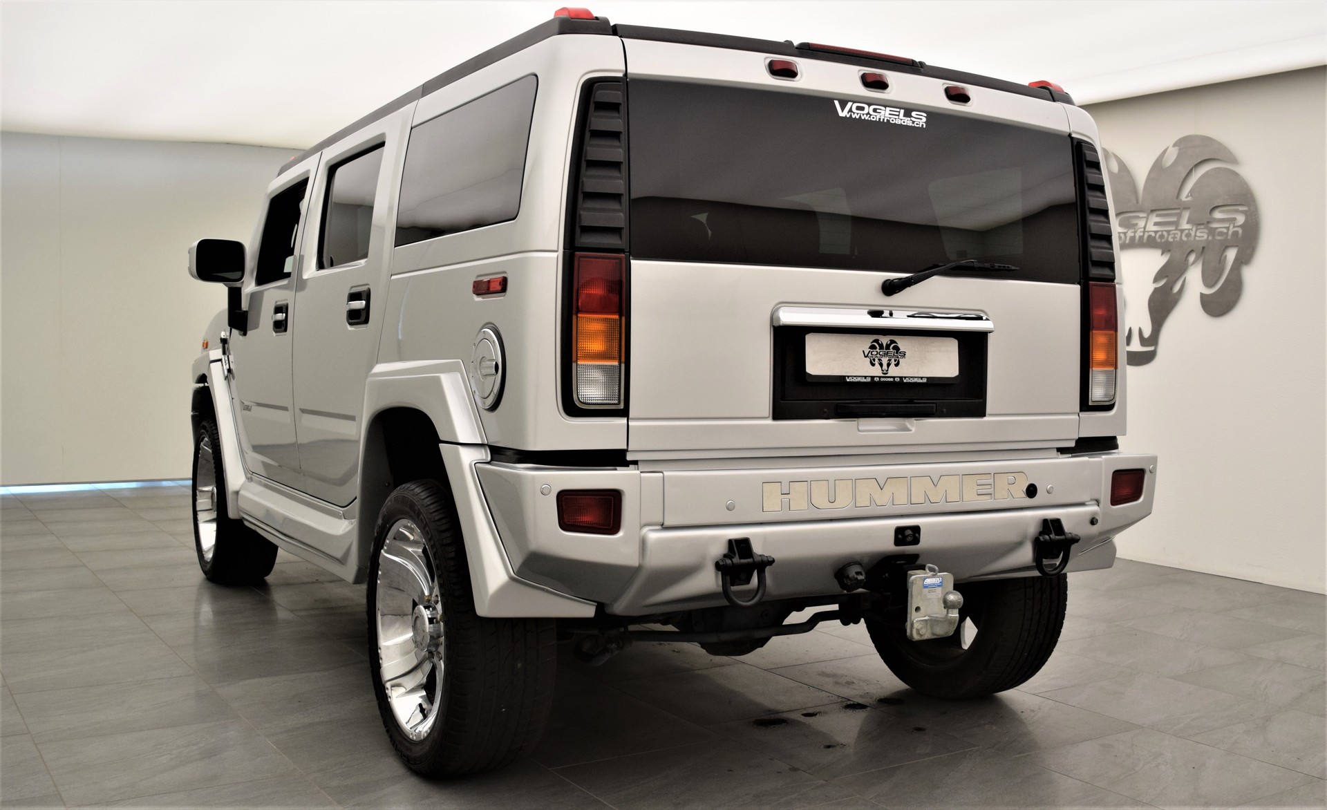 HUMMER H2 6.2 V8-image-5