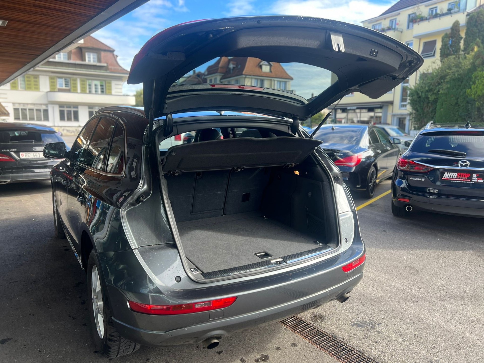 AUDI Q5 2.0 TFSI quattro S-tronic-image-8
