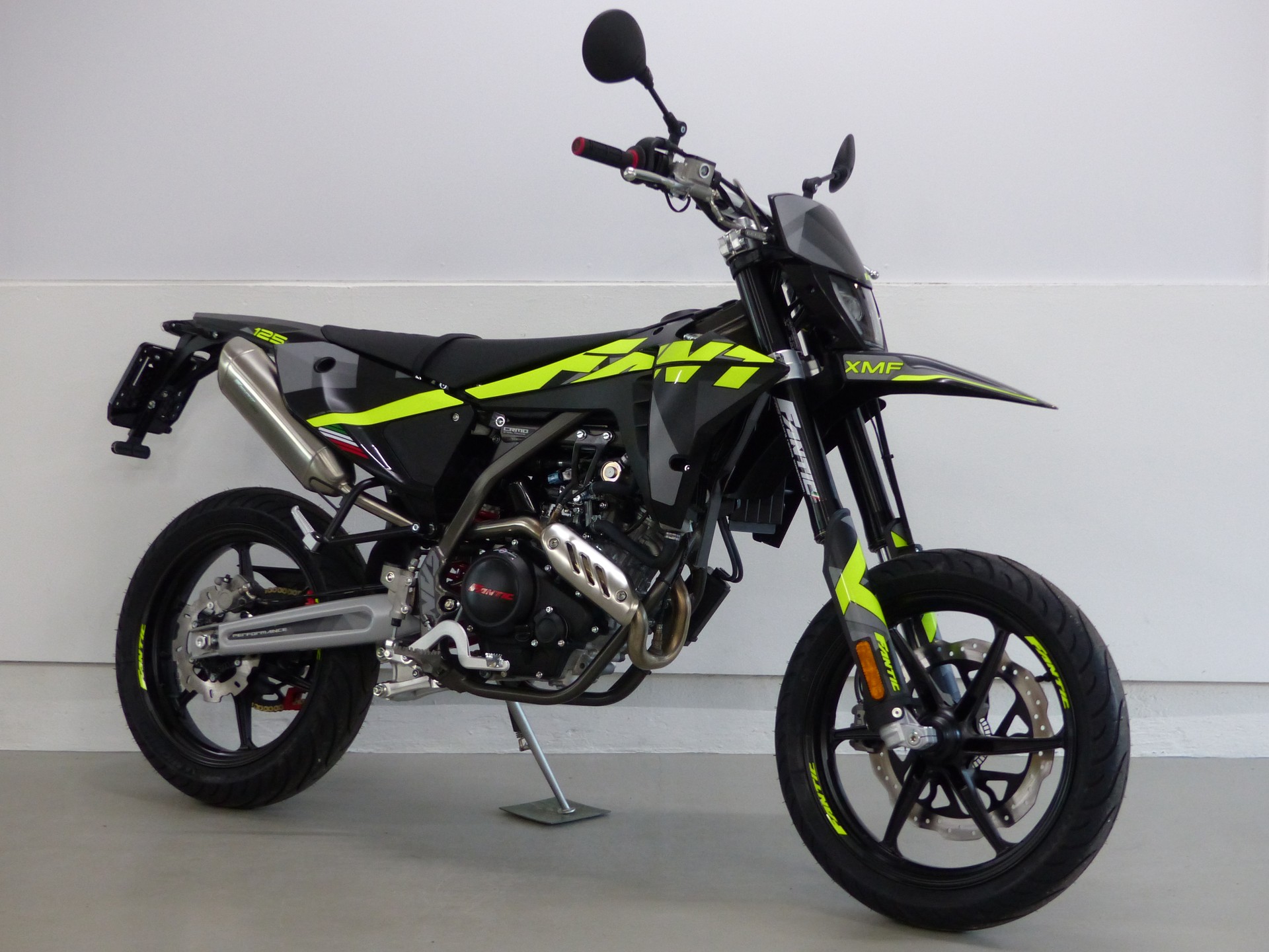 FANTIC XMF125 Performance ABS MY26-image-1
