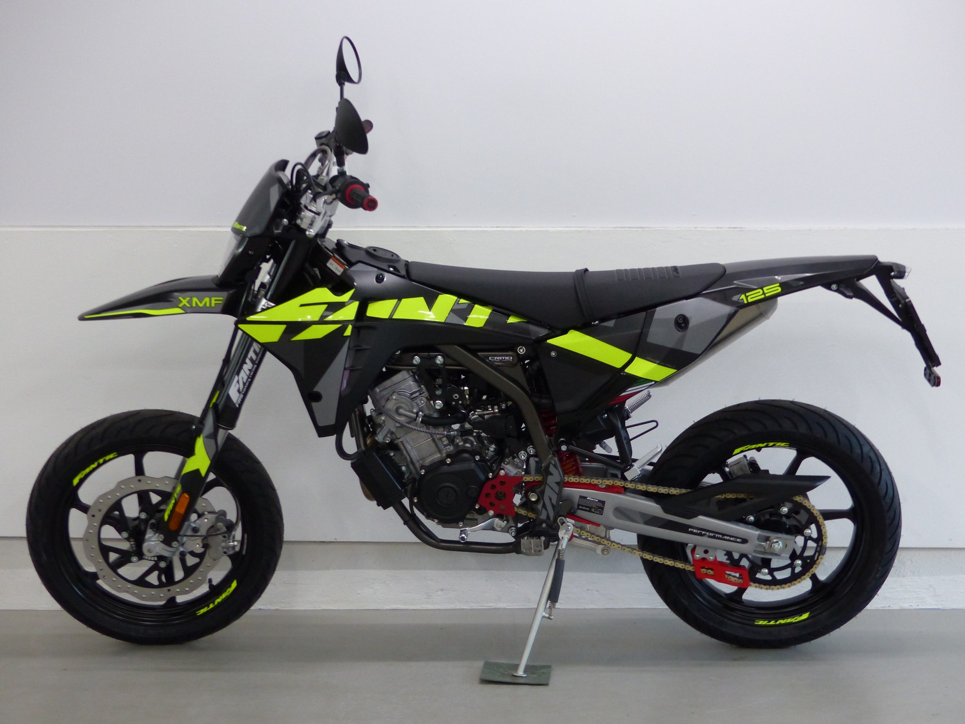 FANTIC XMF125 Performance ABS MY26-image-2