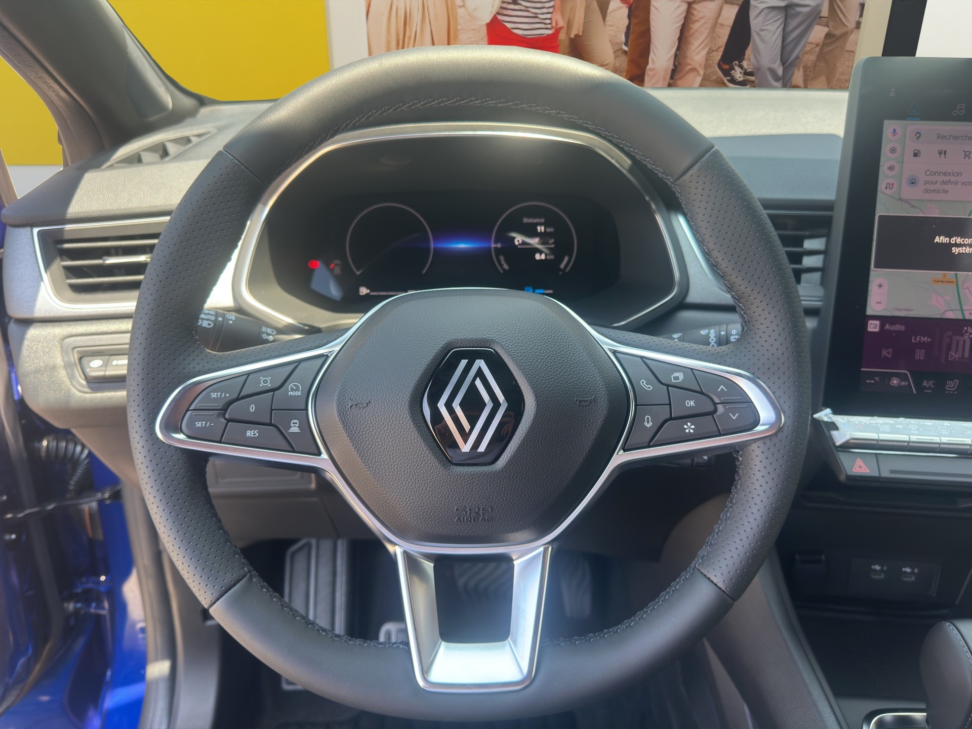 RENAULT Captur 1.3 TCe Techno EDC-image-10