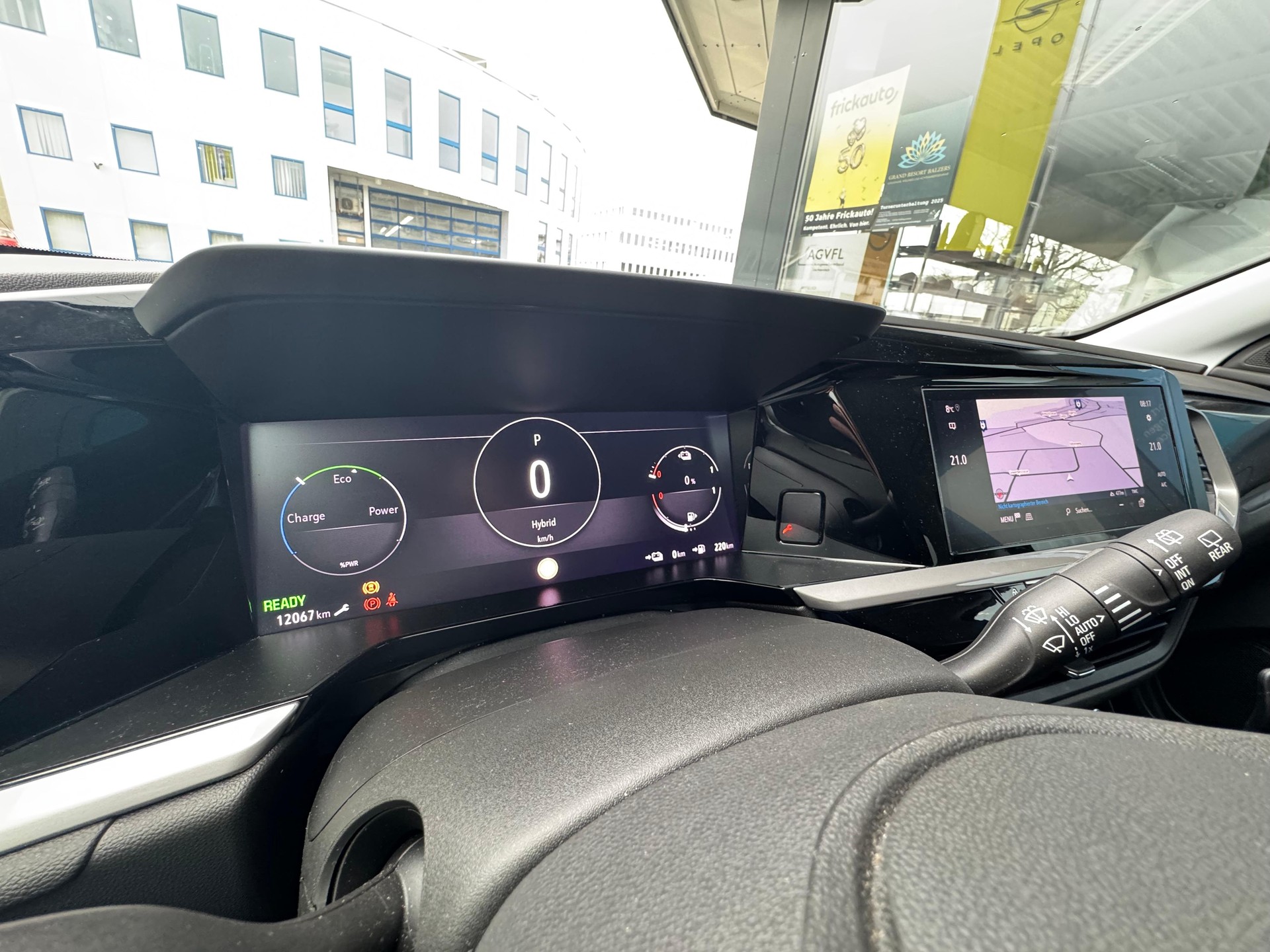 OPEL Grandland 1.6Turbo PHEV GS-image-14