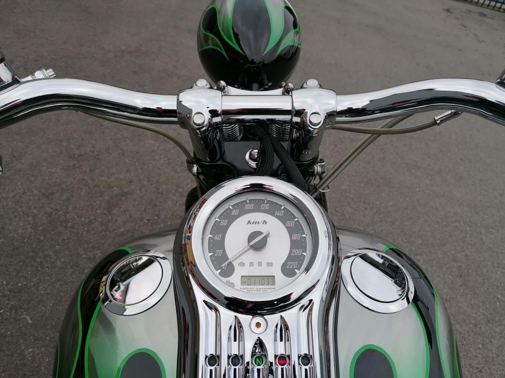 HARLEY-DAVIDSON FXSTSSE3 Softail Springer CVO 1800-image-7