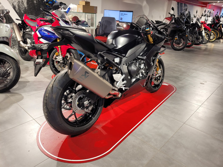 HONDA CBR 1000 RR-R Fireblade SP-image-2