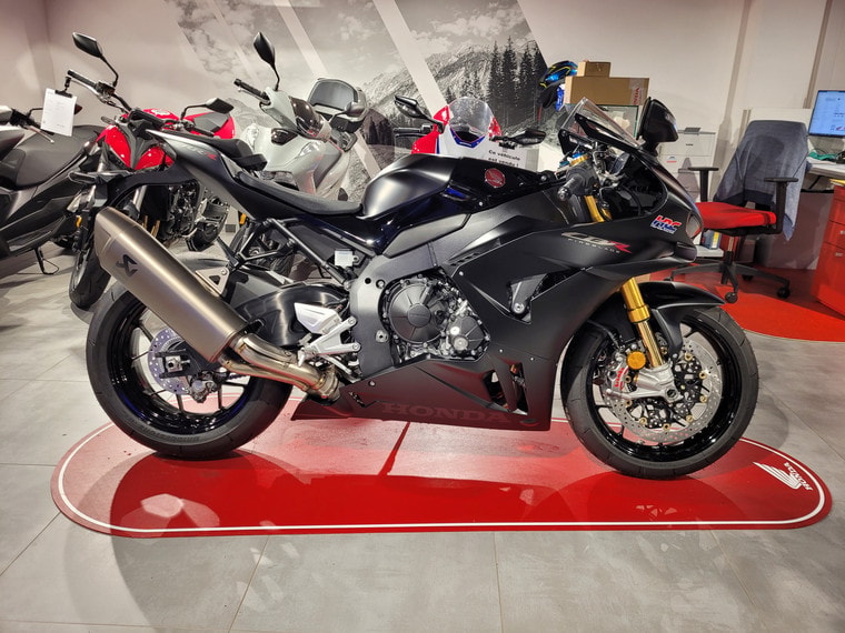 HONDA CBR 1000 RR-R Fireblade SP-image-1
