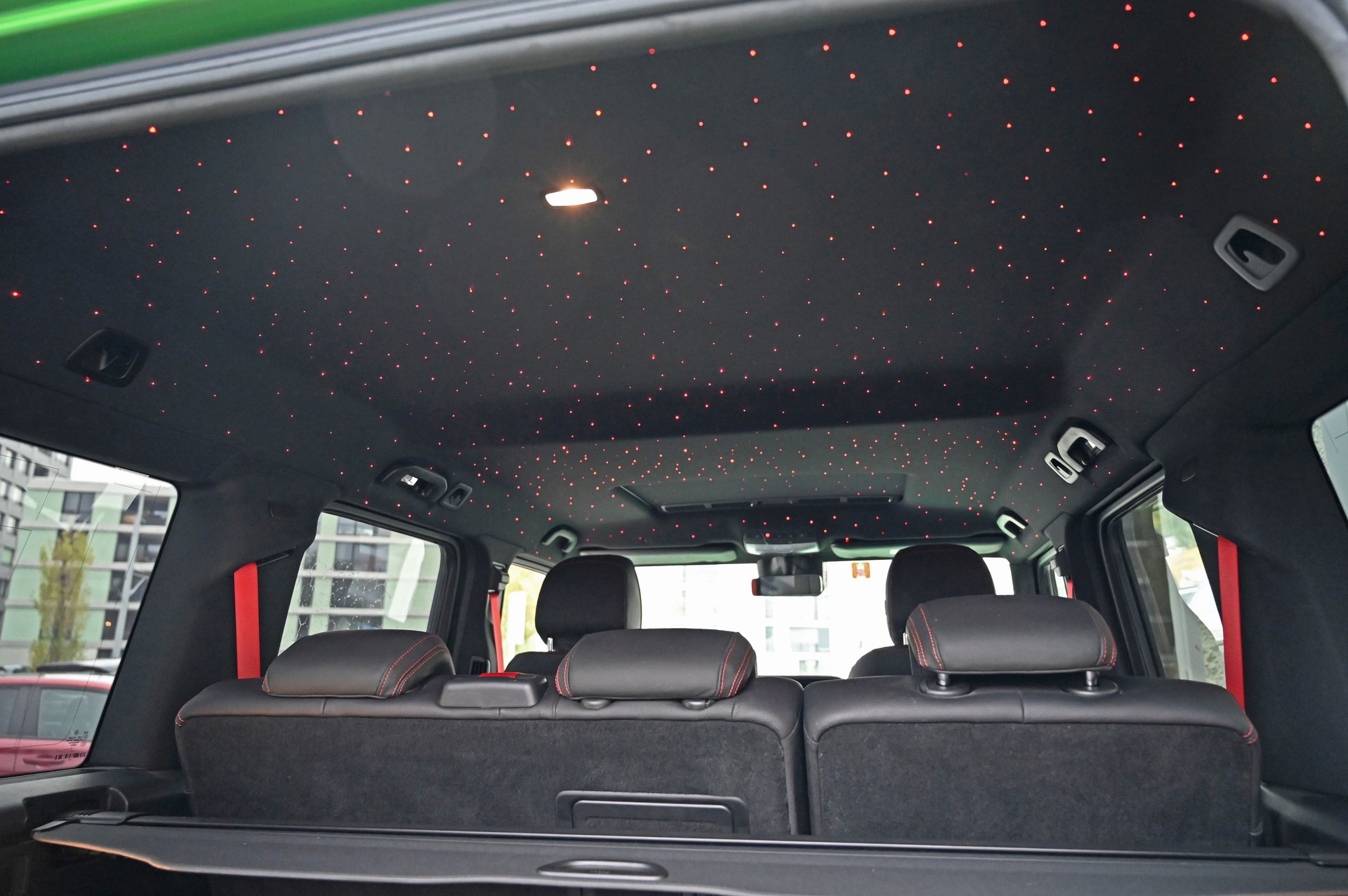 MERCEDES-BENZ G 400 d AMG Line 9G-Tronic-image-24