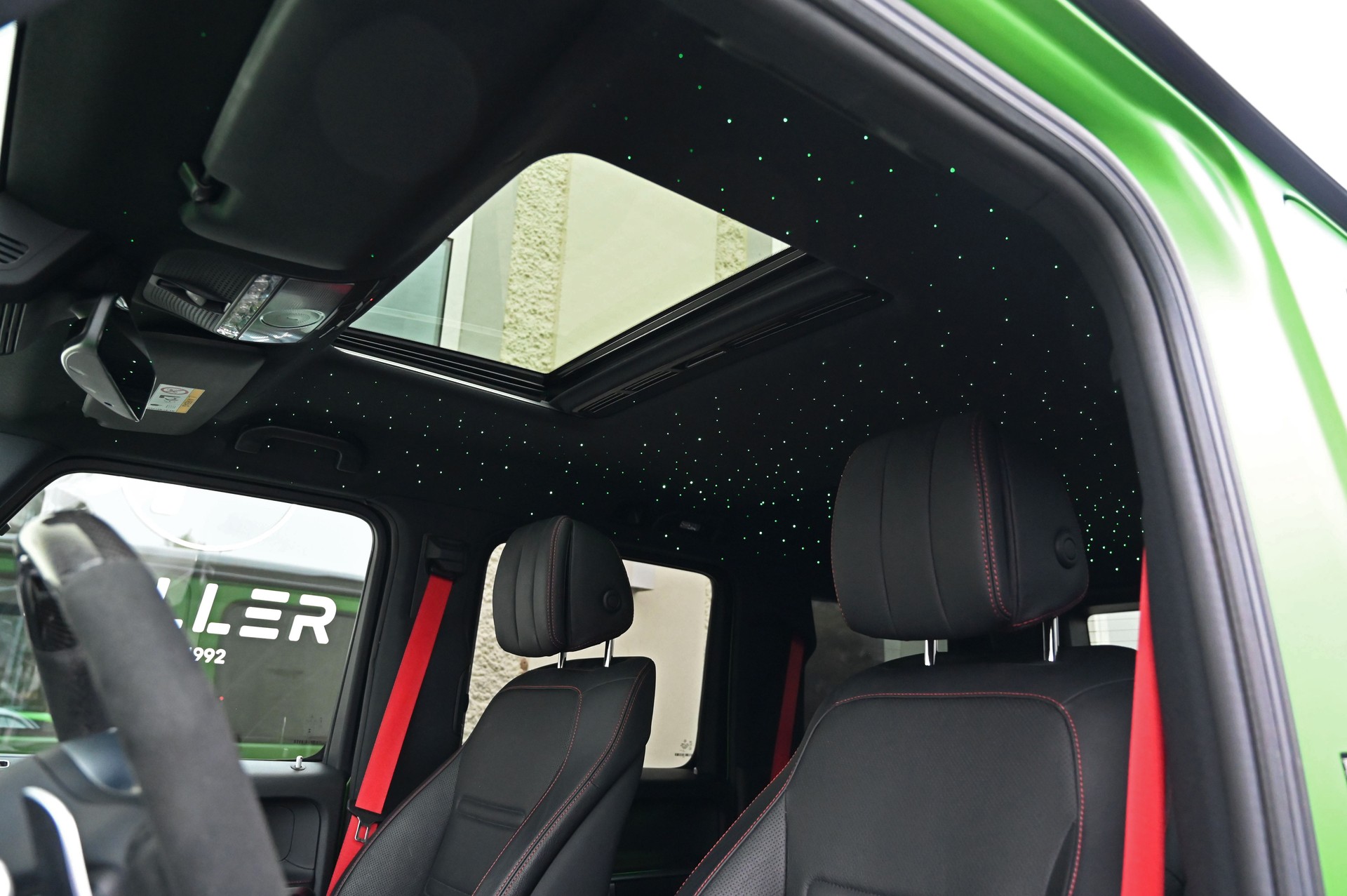 MERCEDES-BENZ G 400 d AMG Line 9G-Tronic-image-12