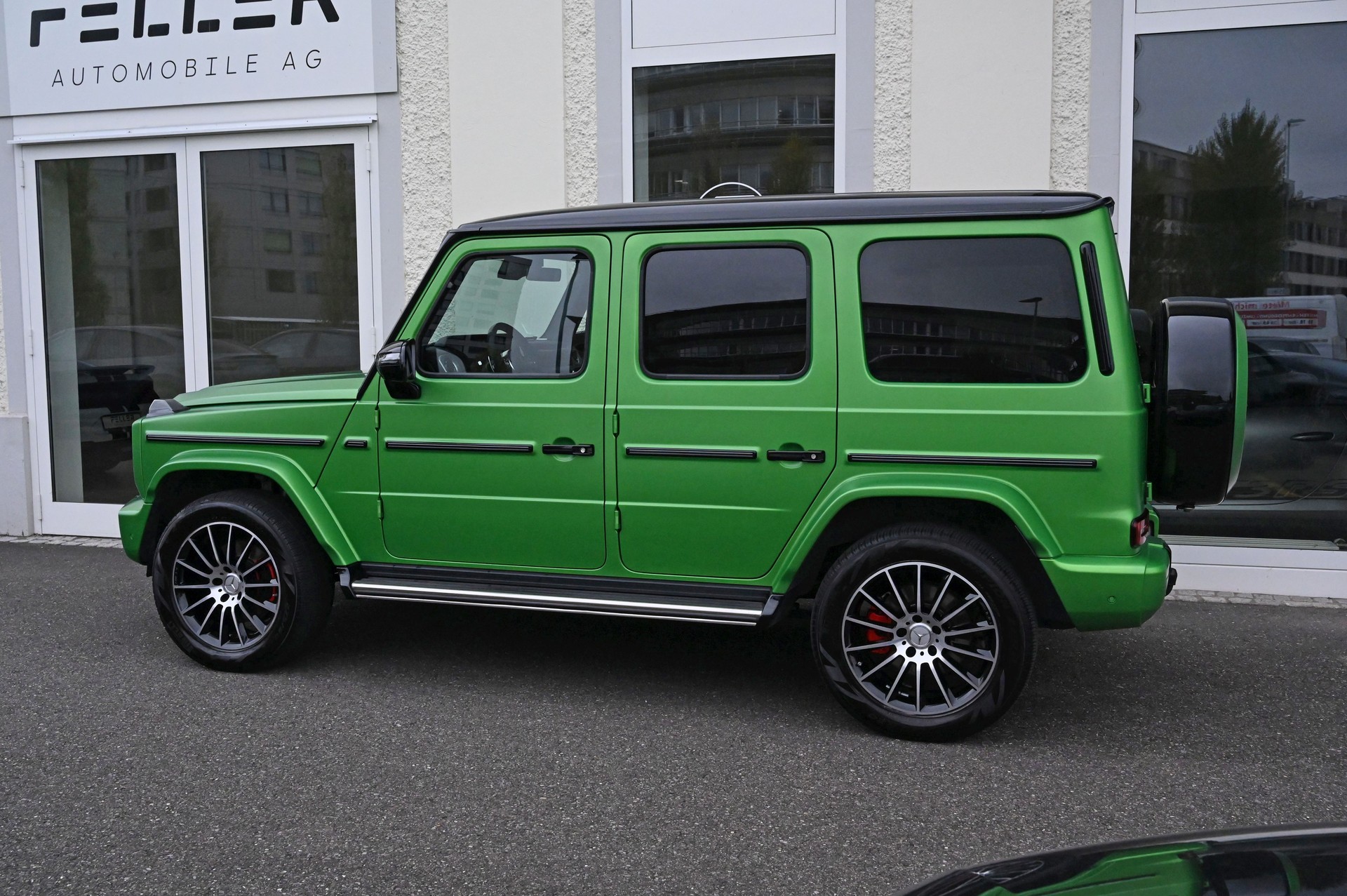 MERCEDES-BENZ G 400 d AMG Line 9G-Tronic-image-7