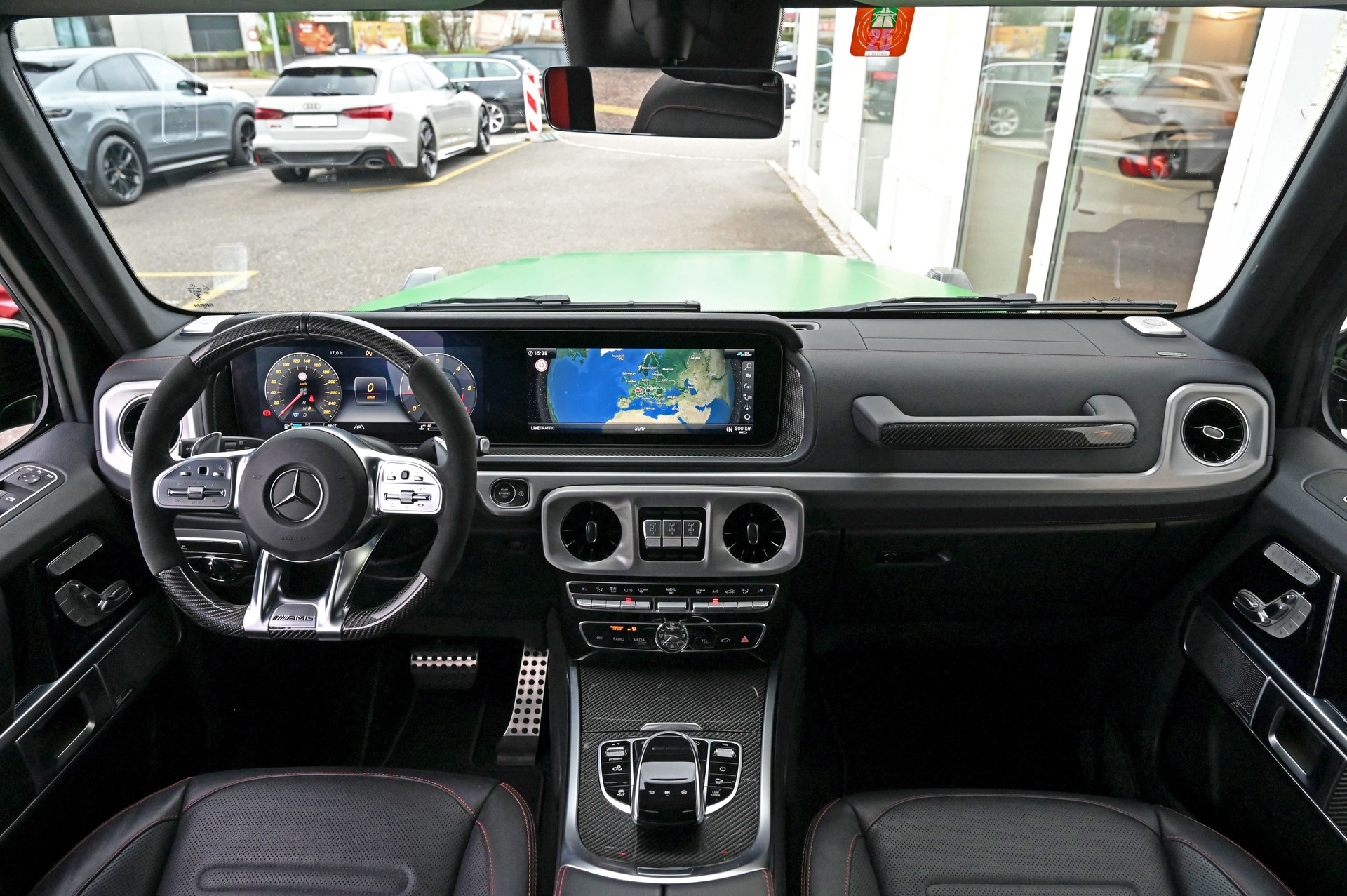 MERCEDES-BENZ G 400 d AMG Line 9G-Tronic-image-15