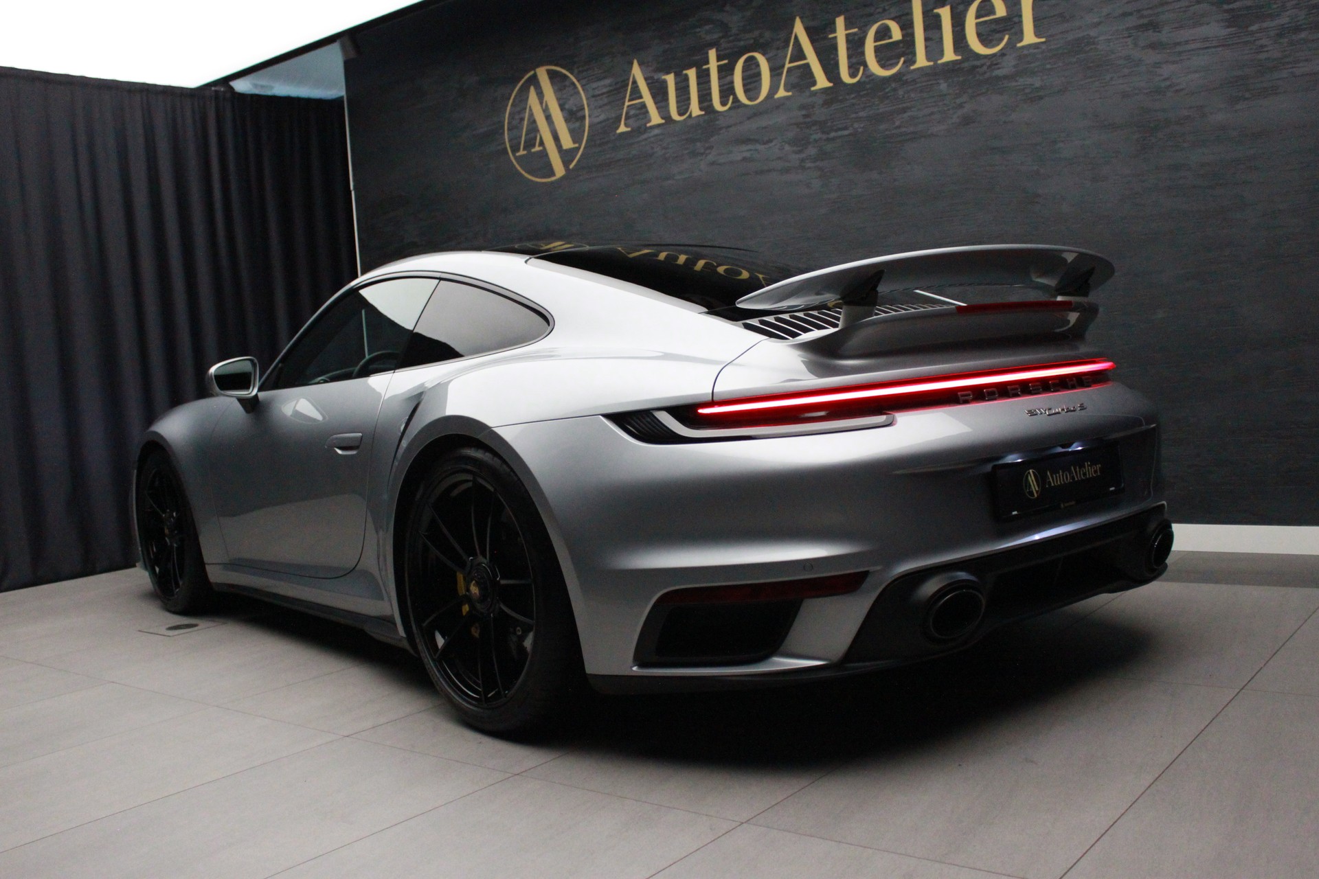 PORSCHE 911 Turbo S PDK-image-10
