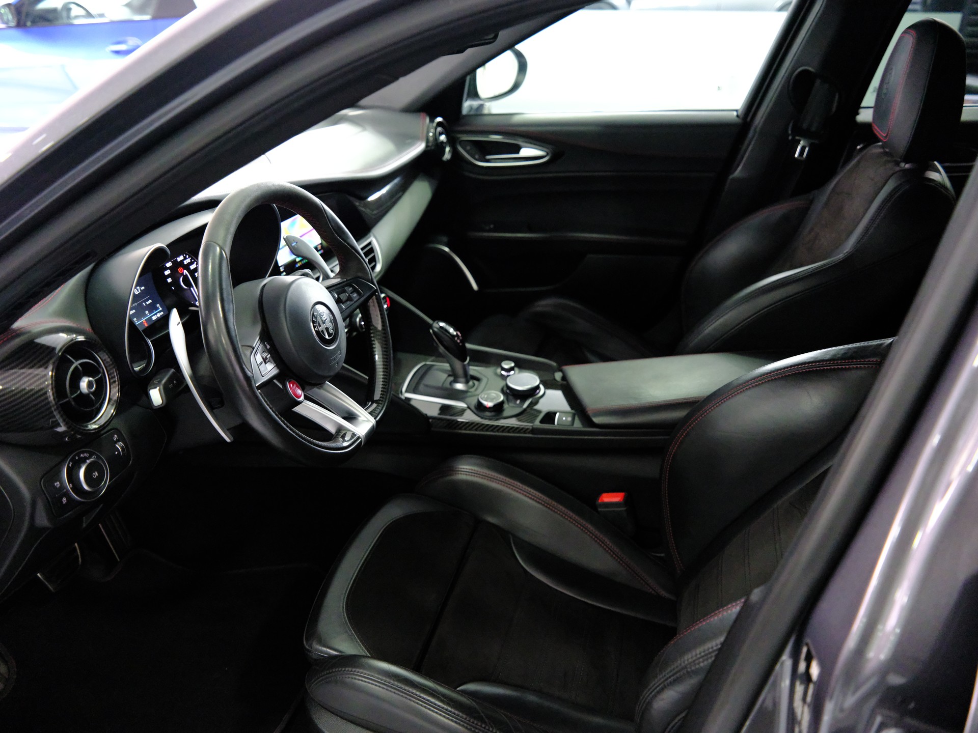 ALFA ROMEO Giulia 2.9 V6 Quadrifoglio Automatic-image-8