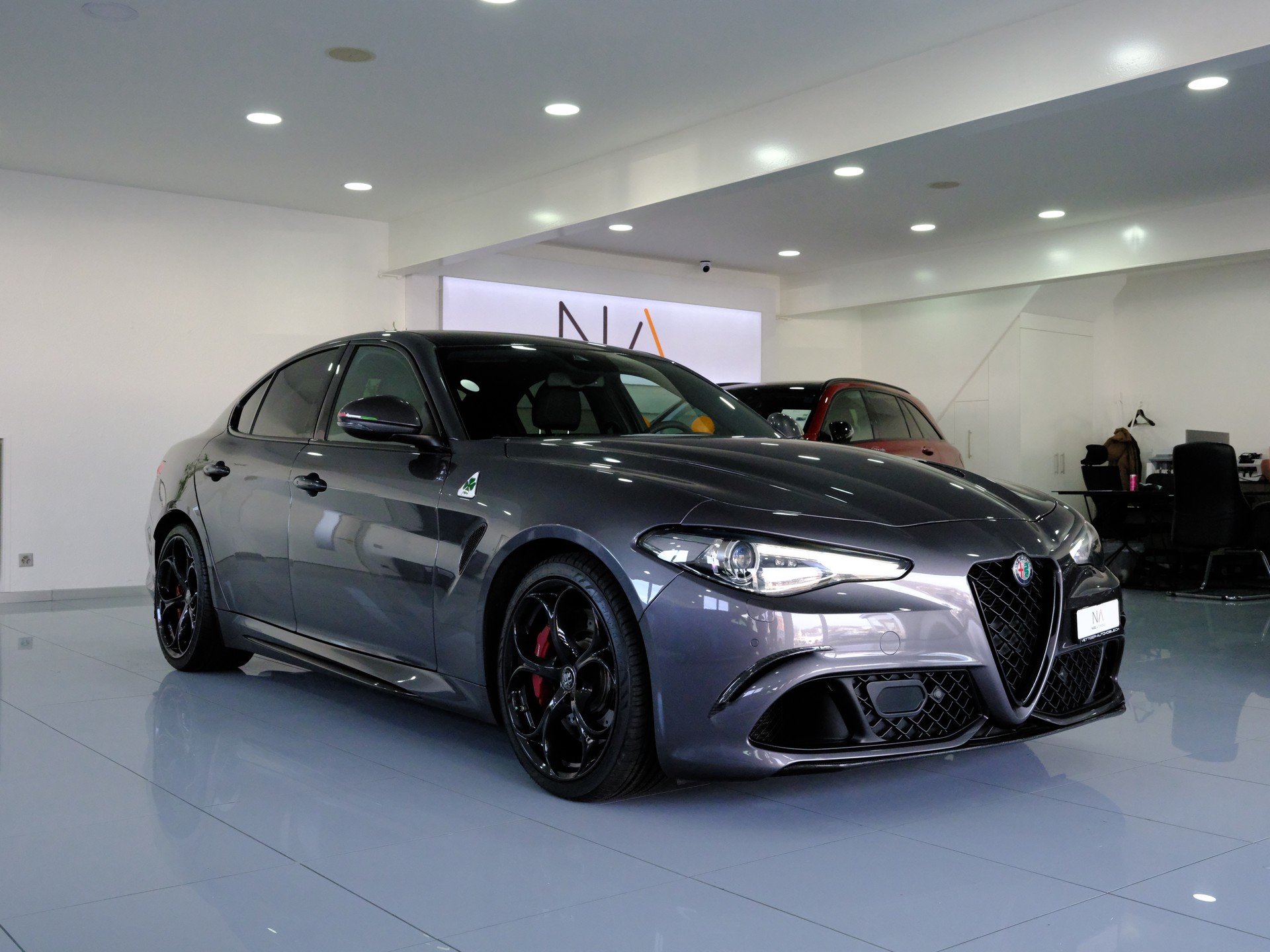 ALFA ROMEO Giulia 2.9 V6 Quadrifoglio Automatic-showroom-element-1