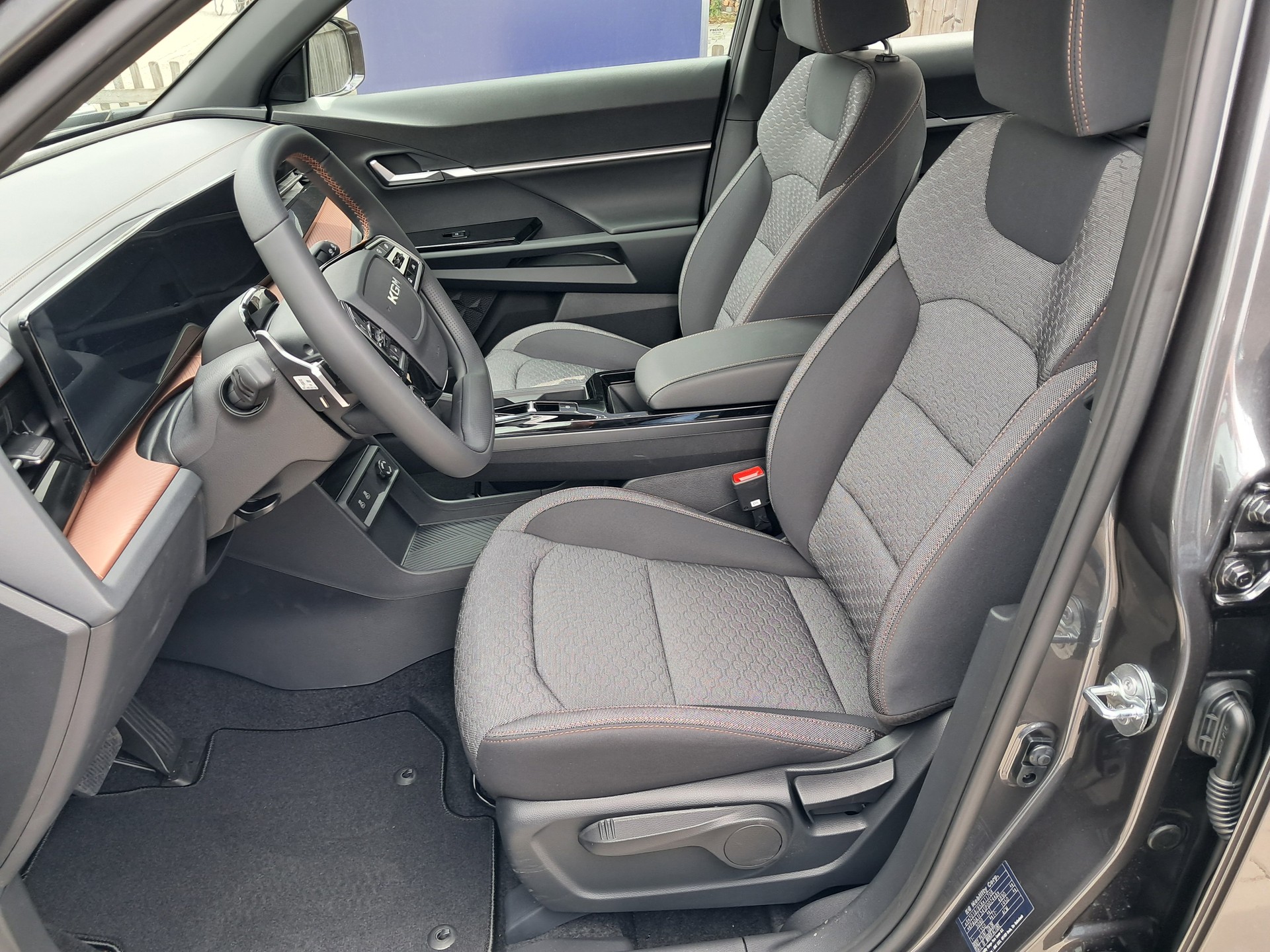 KGM-SsangYong Musso EV 80,6 kWh Bronze 4WD-image-6