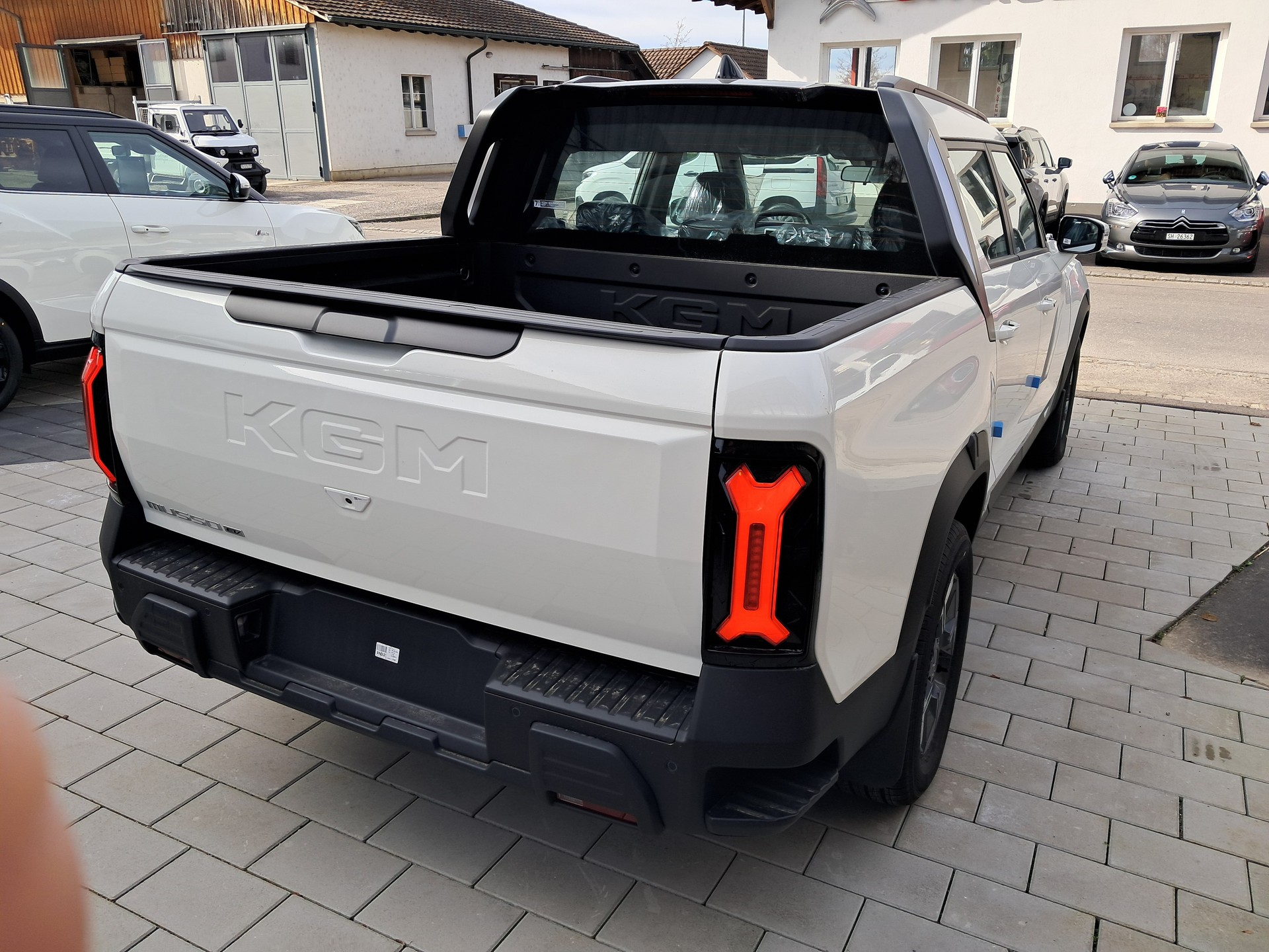 KGM-SsangYong Musso EV 80,6 kWh Bronze 4WD-image-4