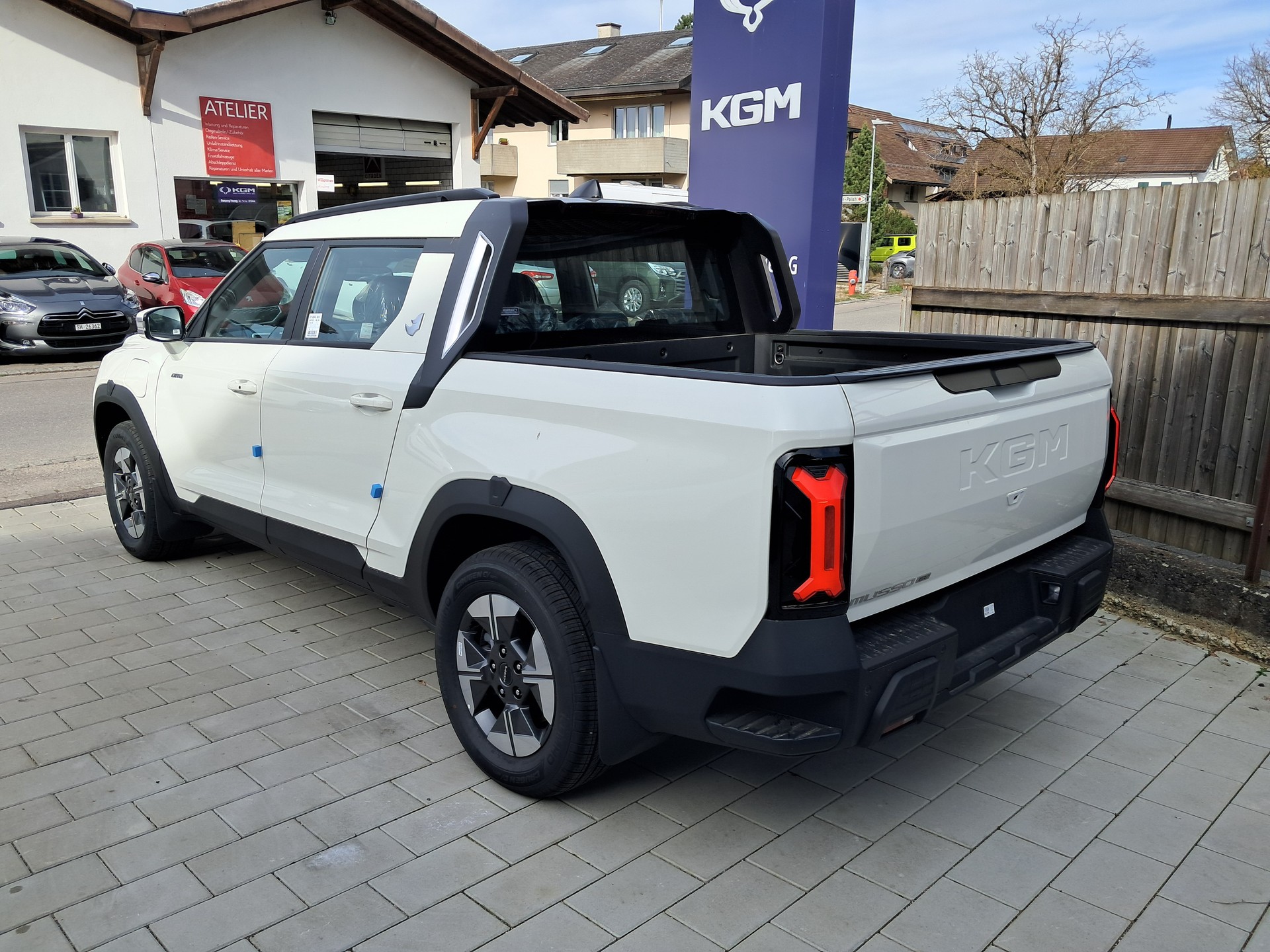 KGM-SsangYong Musso EV 80,6 kWh Bronze 4WD-showroom-element-2