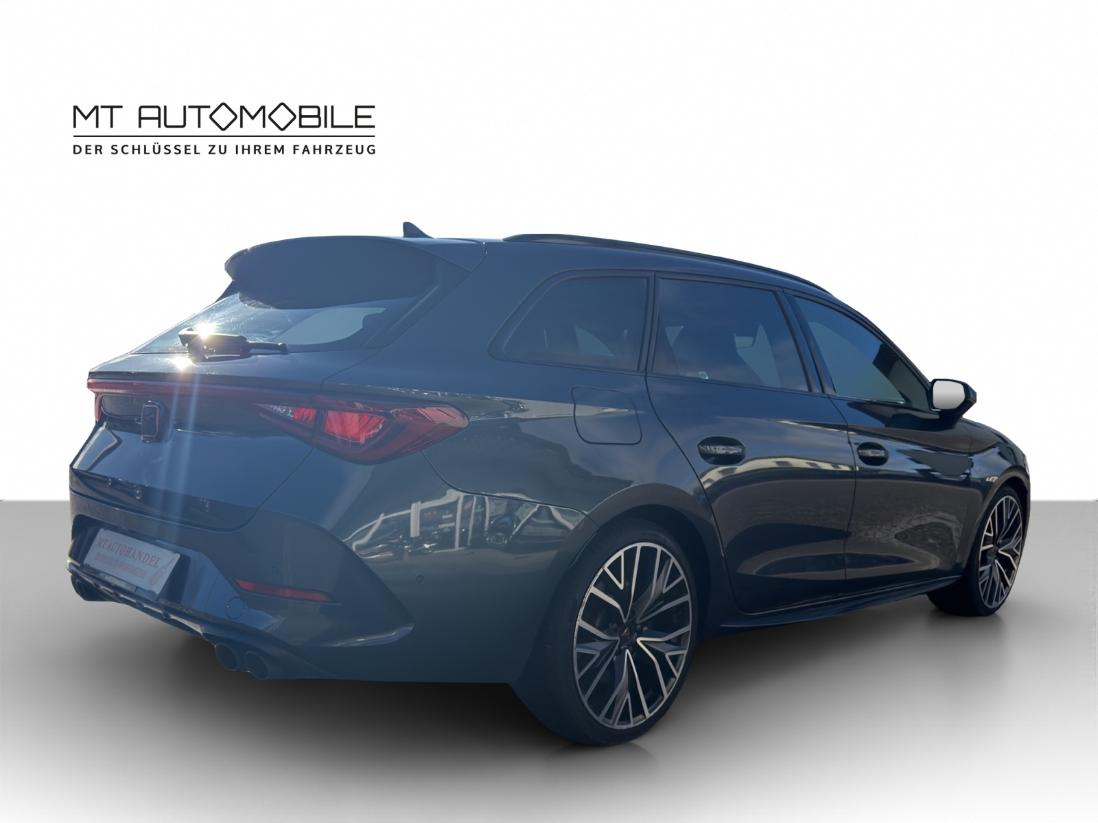 CUPRA LEON ST 2.0 TSI VZ DSG 4Drive-image-4
