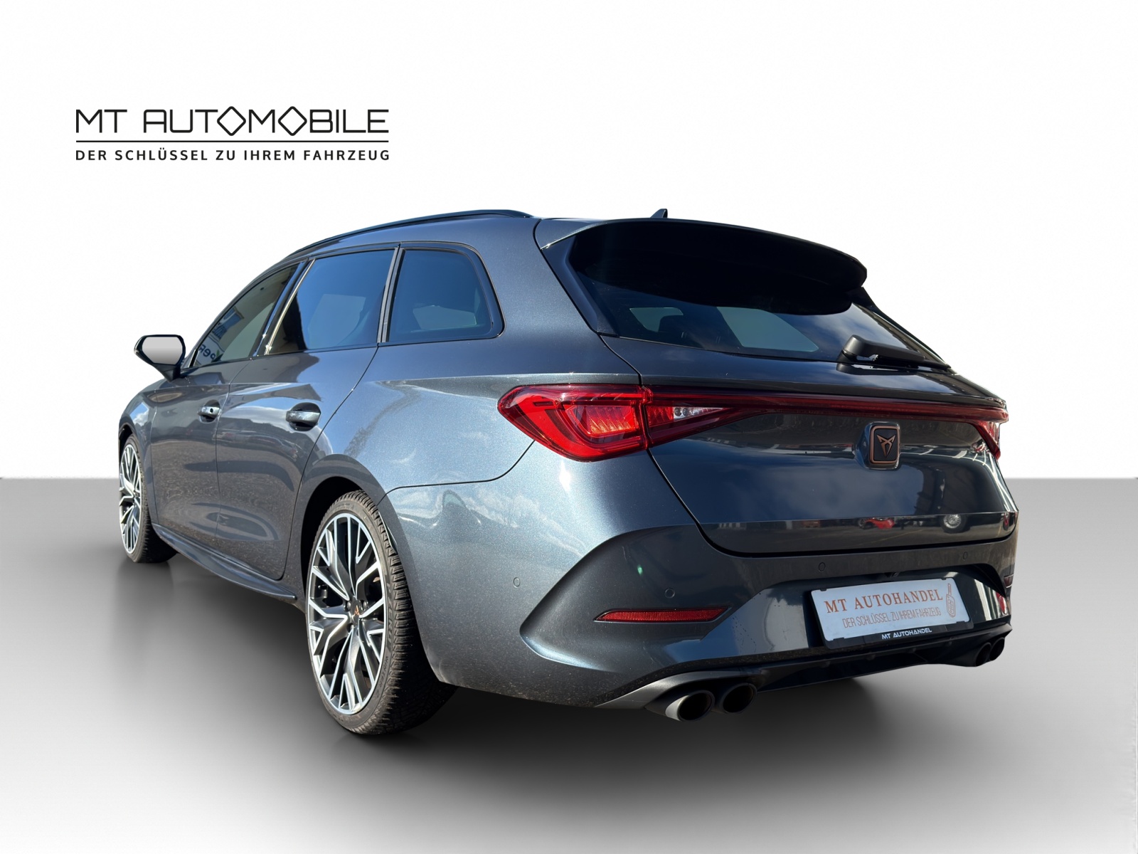 CUPRA LEON ST 2.0 TSI VZ DSG 4Drive-showroom-element-3
