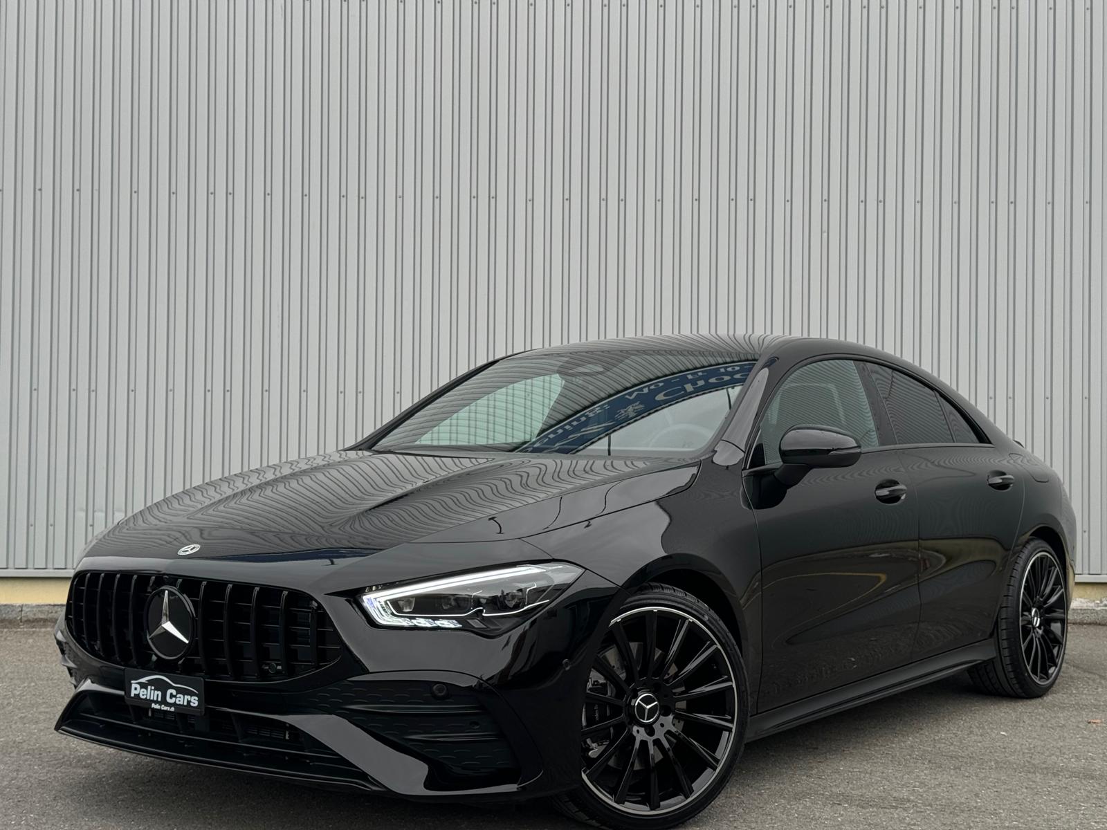 MERCEDES-BENZ CLA 200 AMG (CLA45 AMG Optik) 8G-DCT Limited All Black Performance