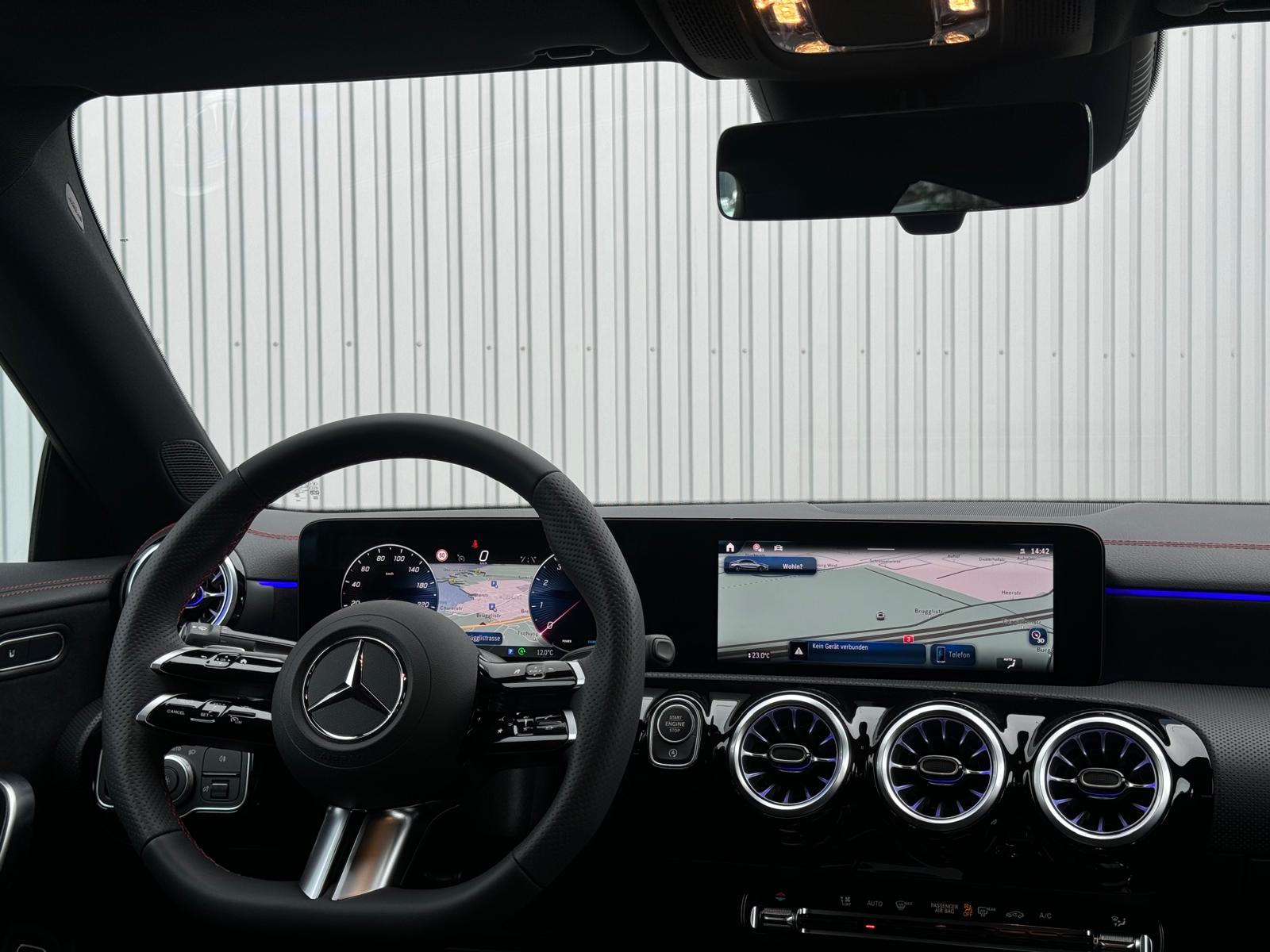 MERCEDES-BENZ CLA 200 AMG (CLA45 AMG Optik) 8G-DCT Limited All Black Performance-image-12