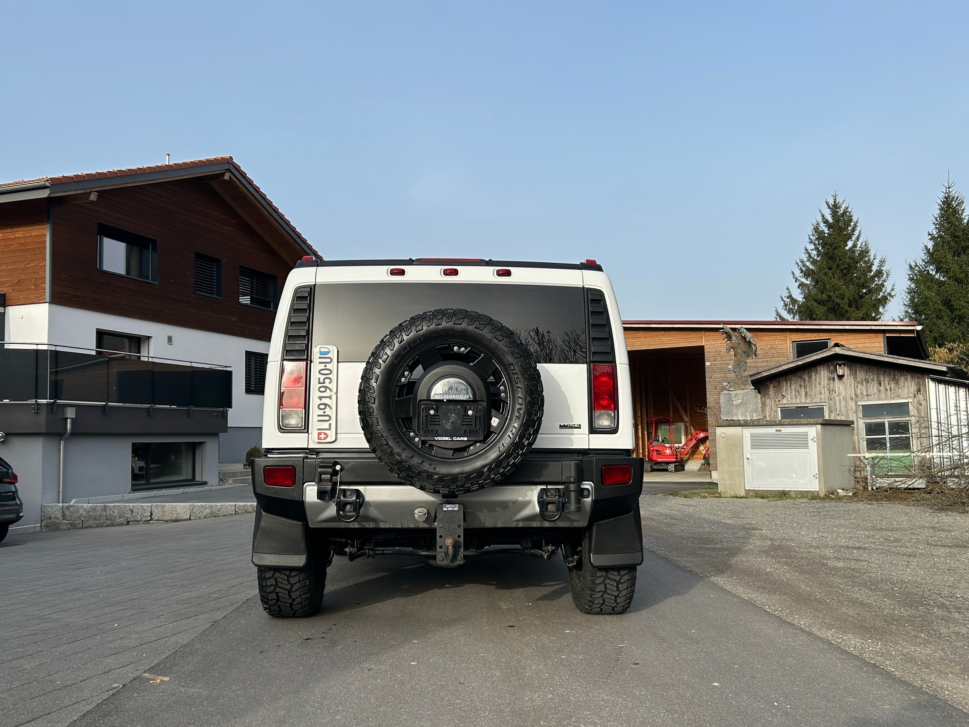 HUMMER H2 6.2 Luxury Last Edition-image-3