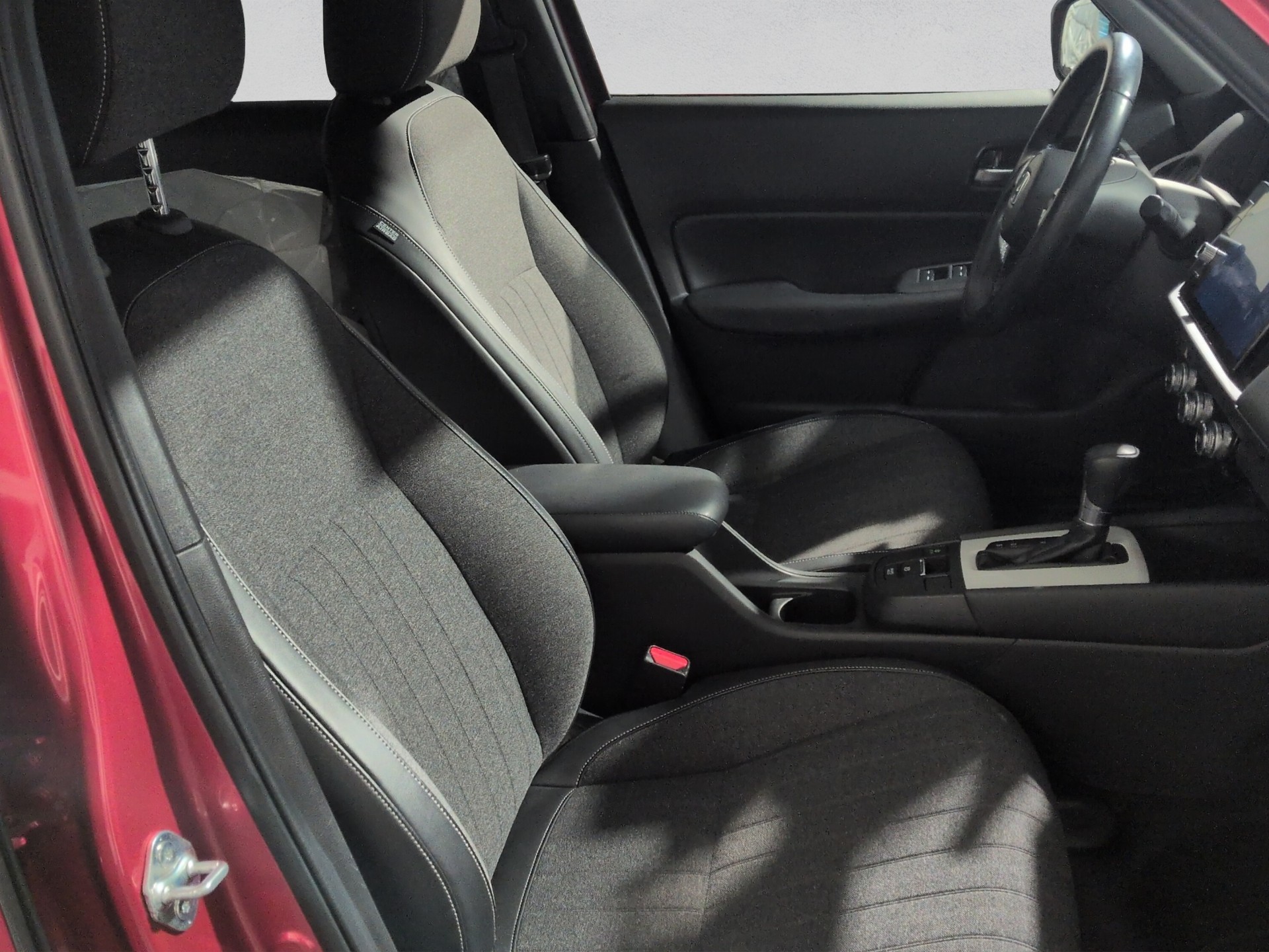 HONDA Jazz 1.5i-MMD Executive E-CVT-image-14