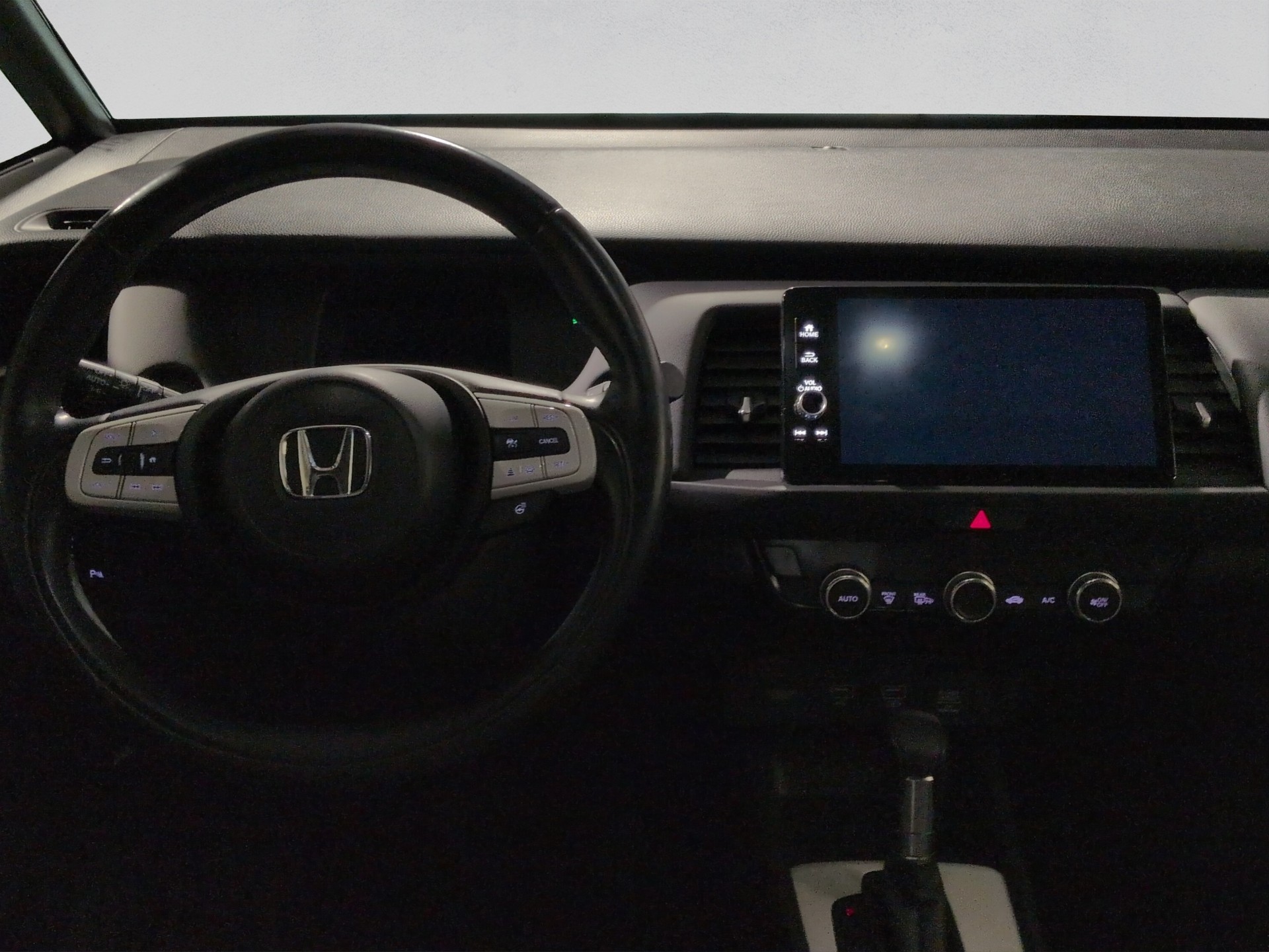 HONDA Jazz 1.5i-MMD Executive E-CVT-image-13