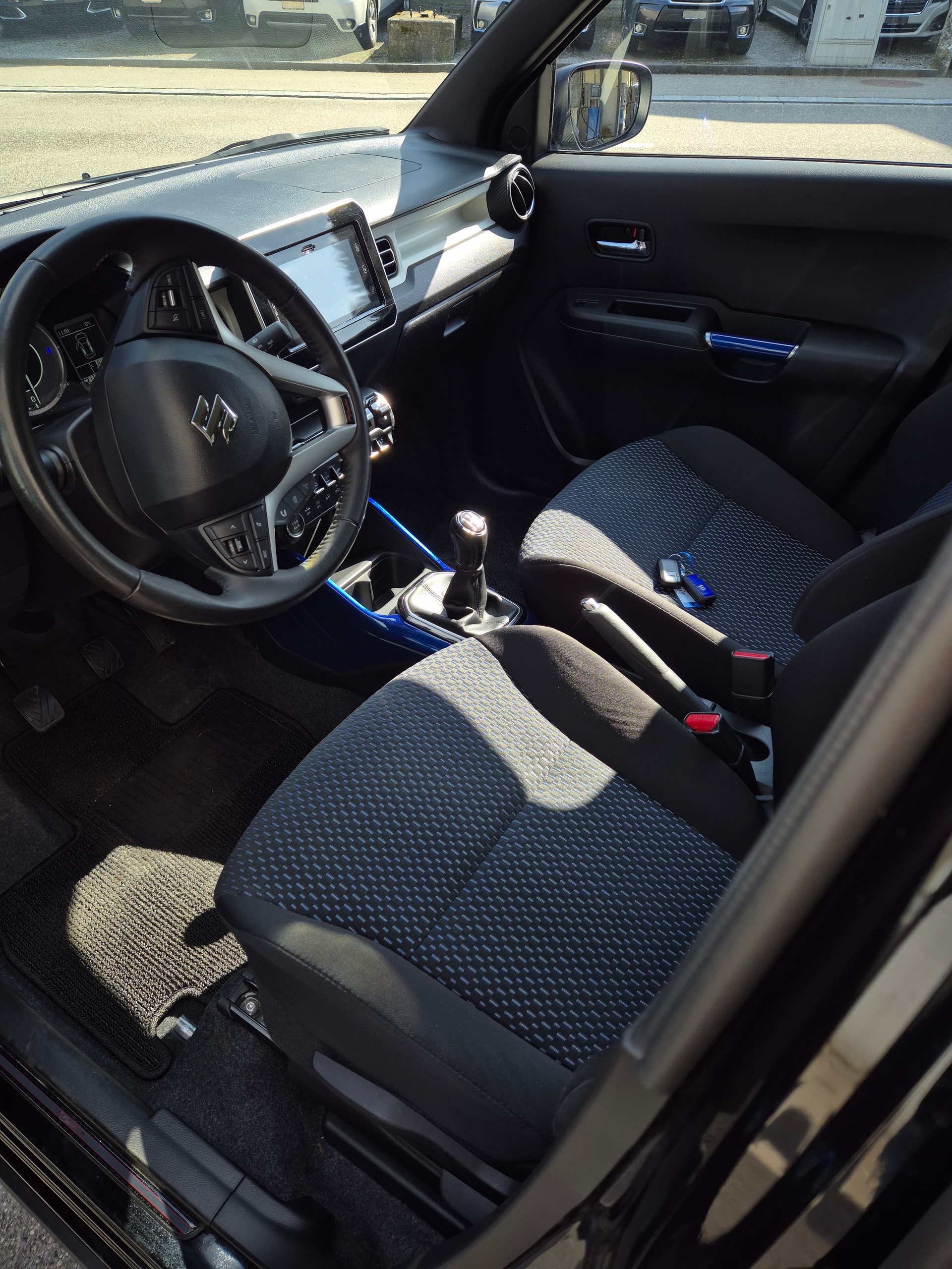 SUZUKI Ignis 1.2i Piz Sulai Top Hybrid 4x4-image-3