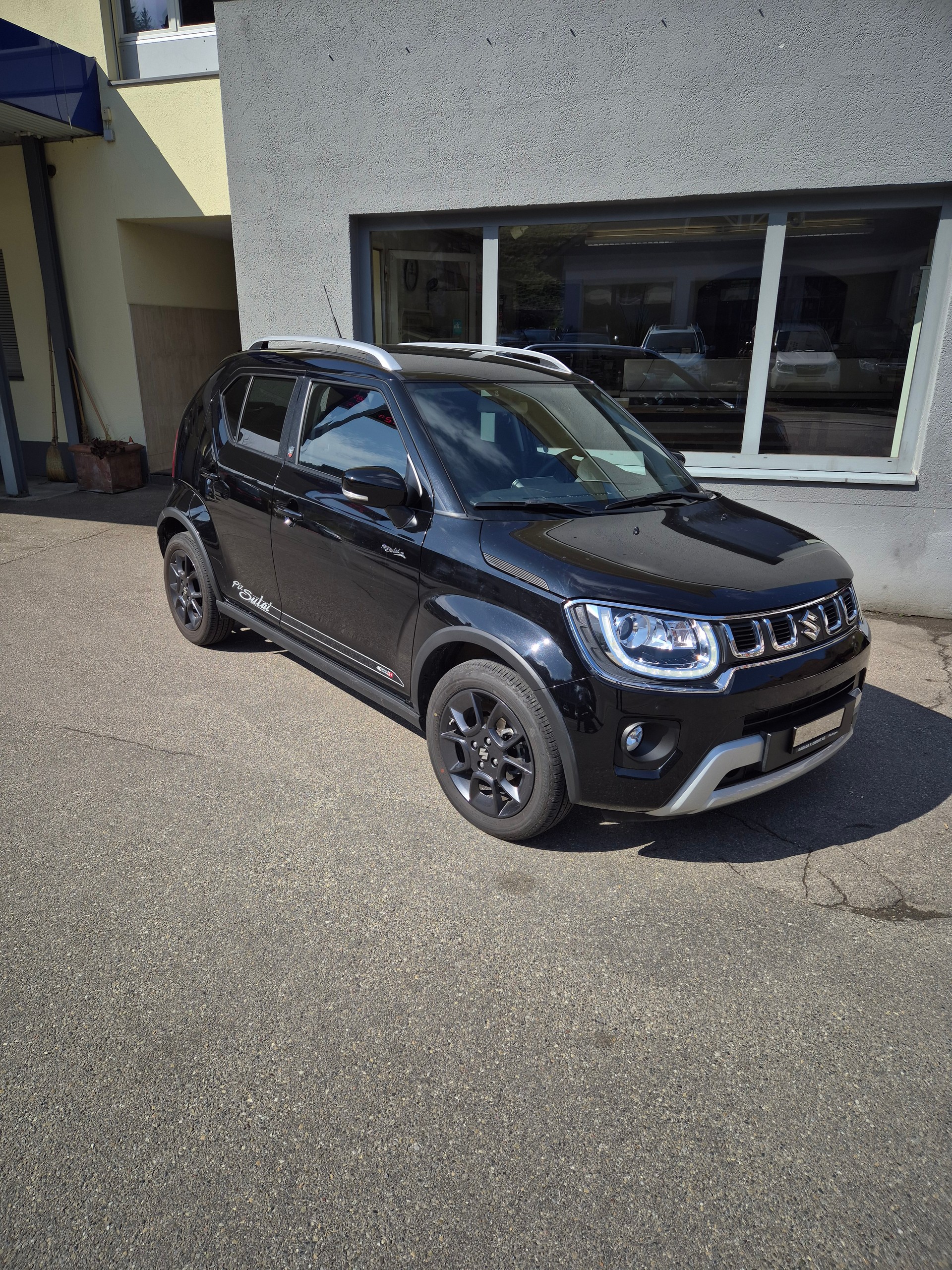 SUZUKI Ignis 1.2i Piz Sulai Top Hybrid 4x4